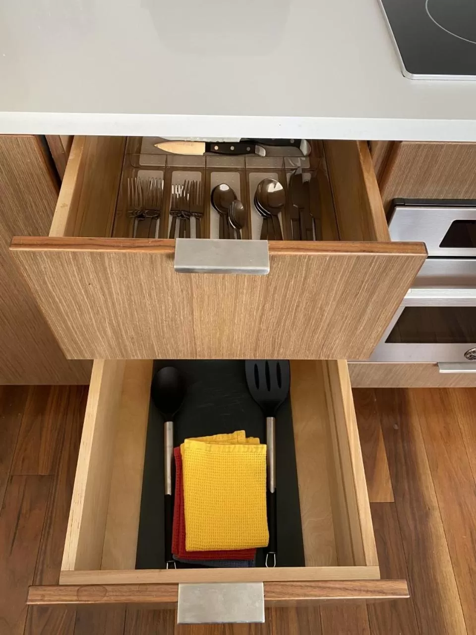 Kitchen or kitchenette in Pod Pads Times Square