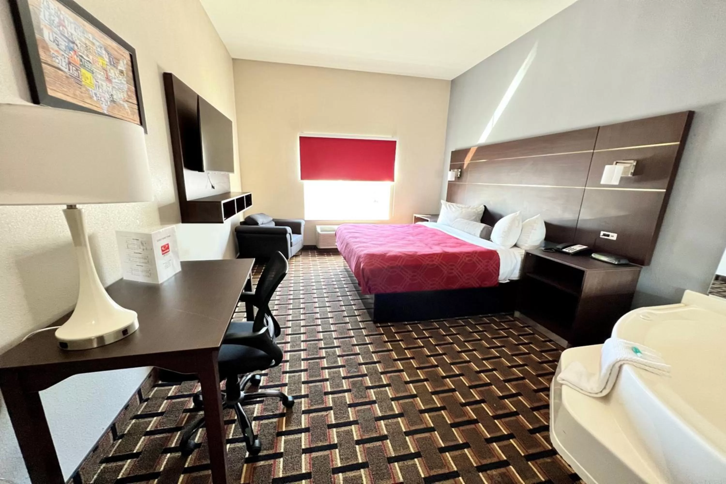 TV and multimedia, Bed in Econo Lodge Augusta West near Fort Gordon