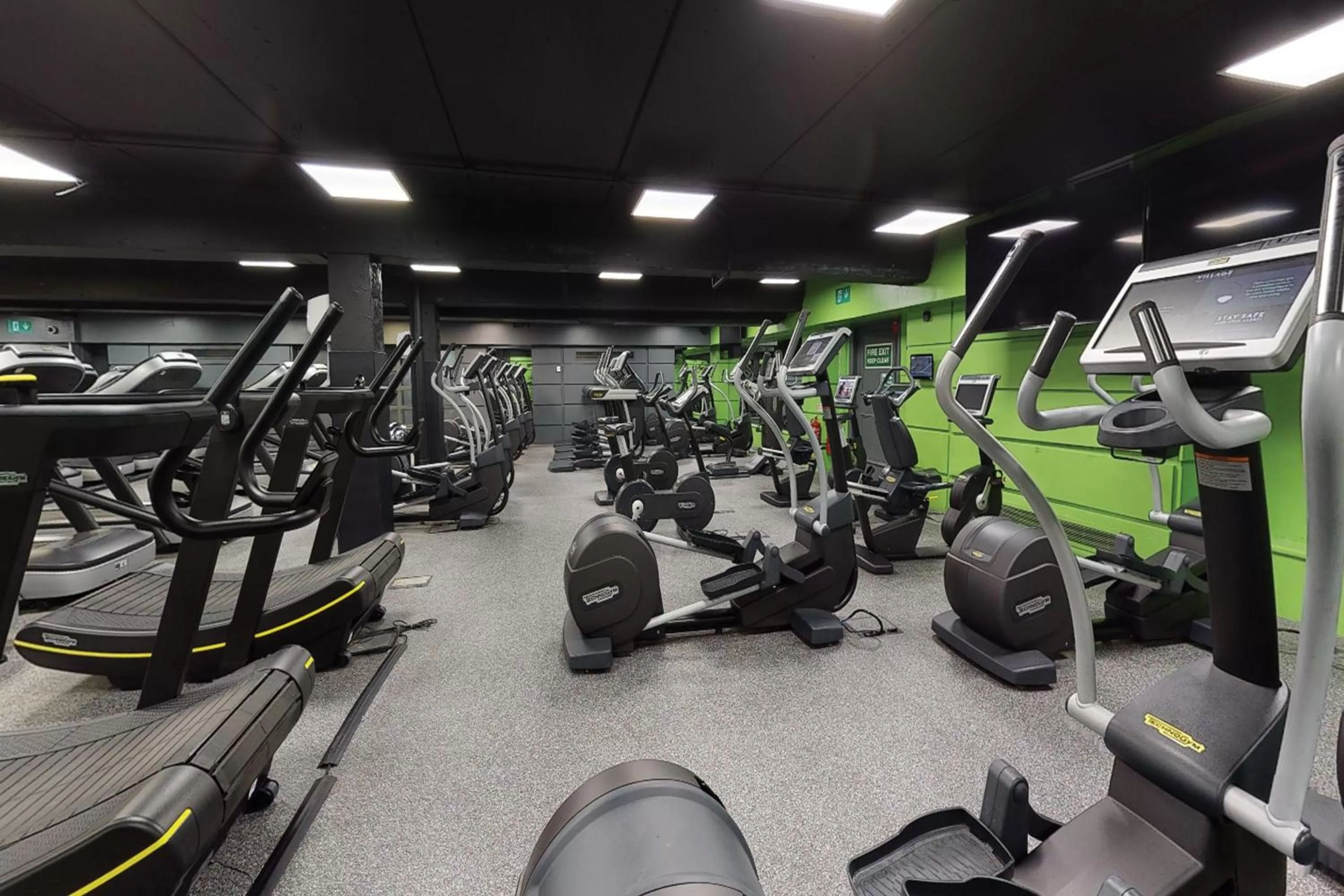 Fitness centre/facilities in Village Hotel Manchester Cheadle
