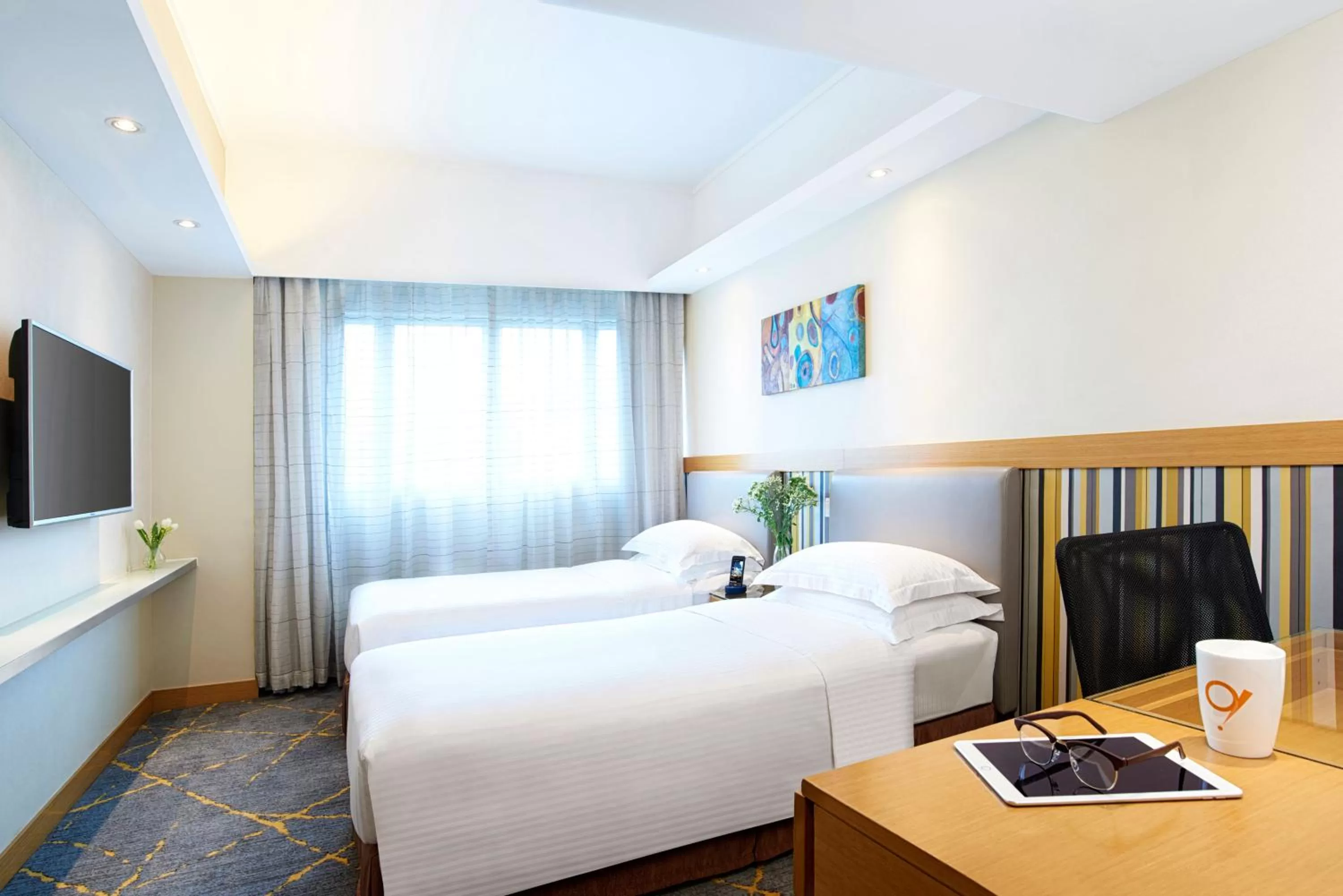 Bedroom, Bed in The Cityview - Chinese YMCA of Hong Kong