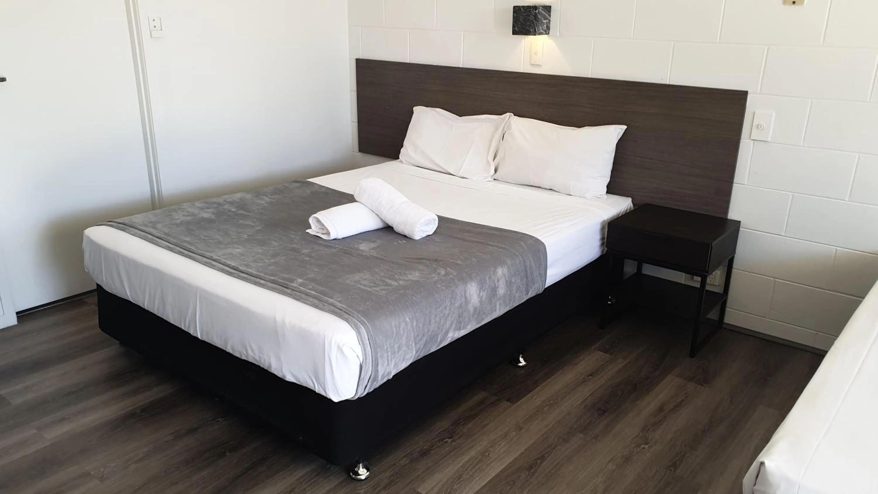 Double or Twin Room in Townsville City Motel