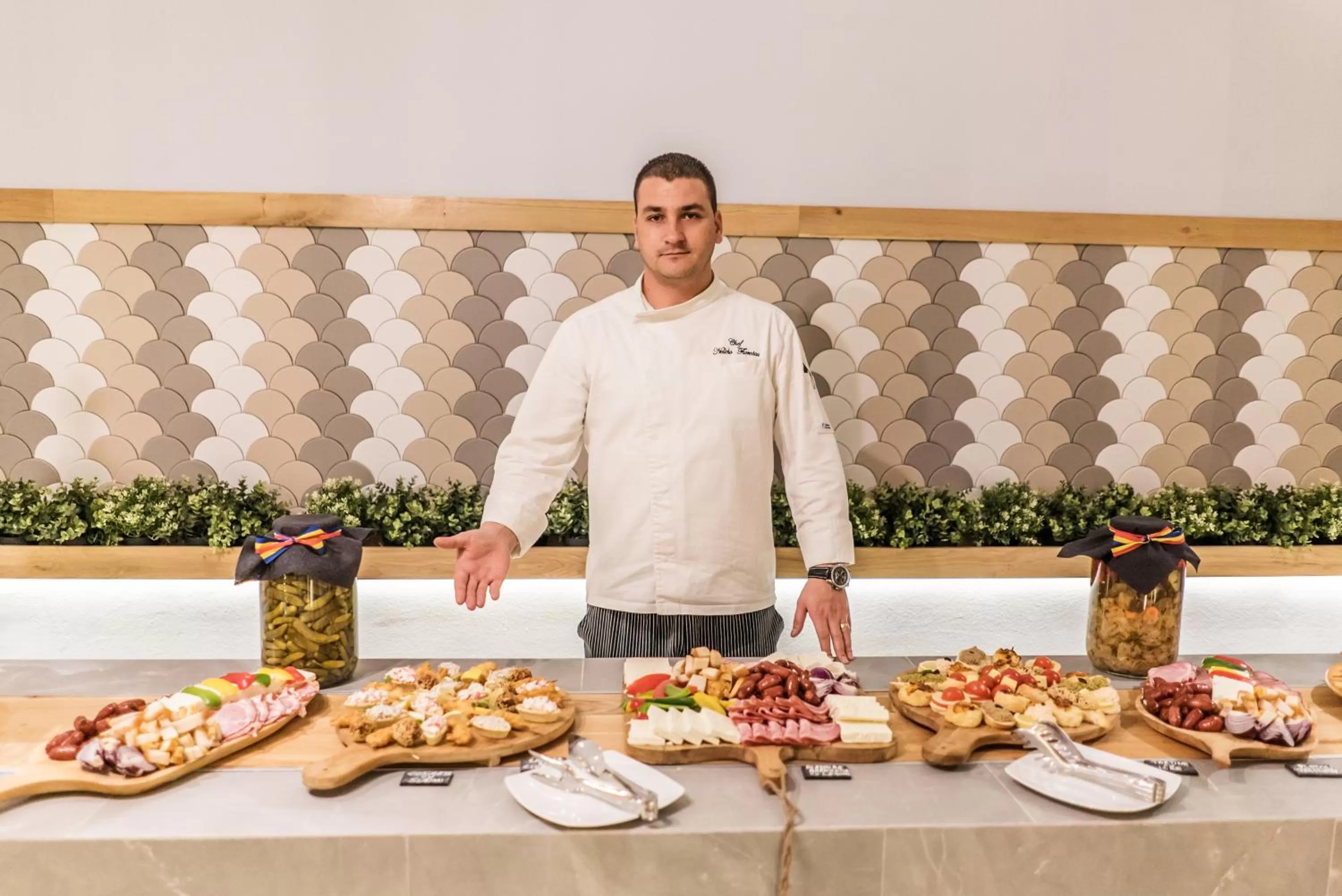 Food and drinks in Aqvatonic Hotel - Steaua de Mare