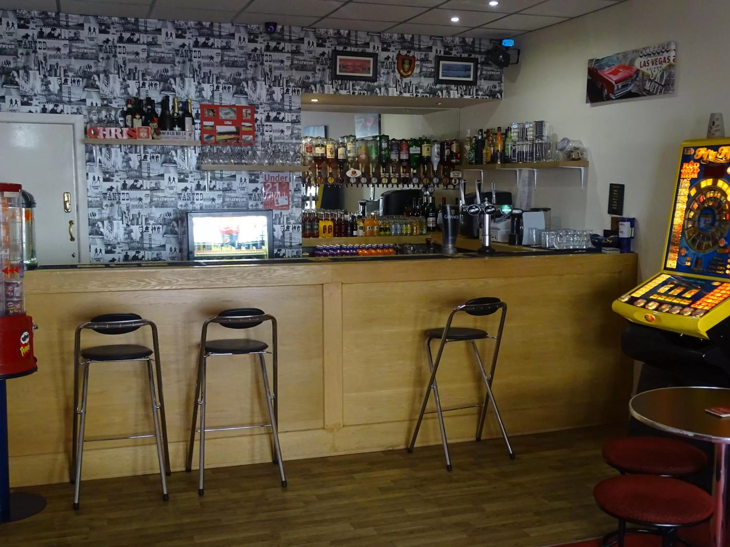 Seating area, Lounge/Bar in The Montclair