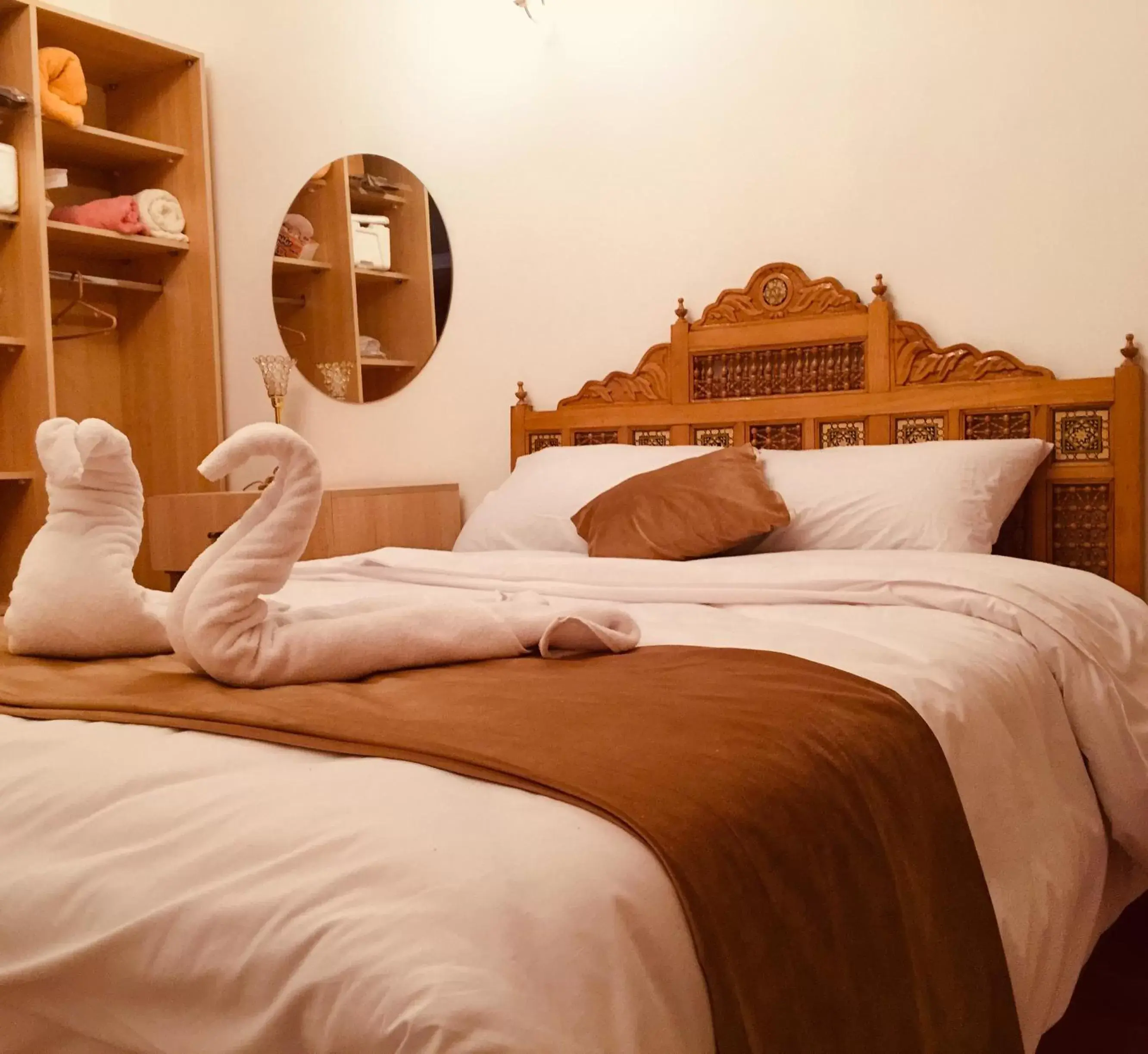 Double Room - single occupancy in Eagles Pyramids View Double Room - single occupancy in Eagles Pyramids View