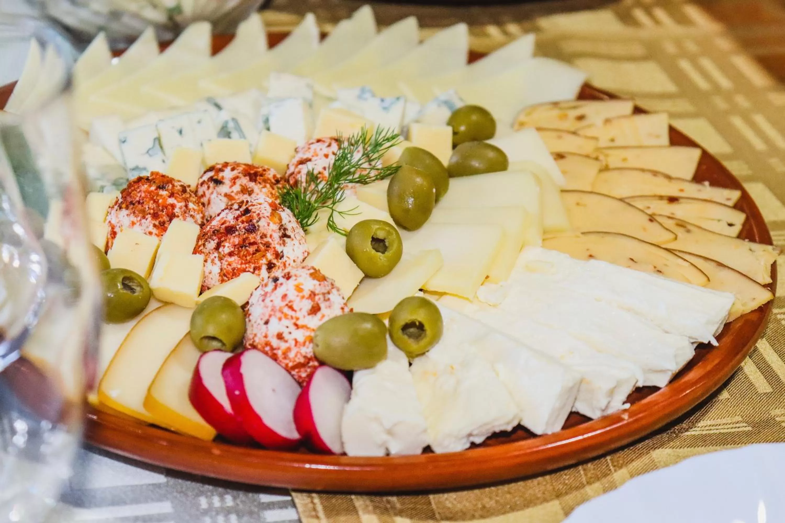 Food and drinks, Food in Restoran & Motel Manjež