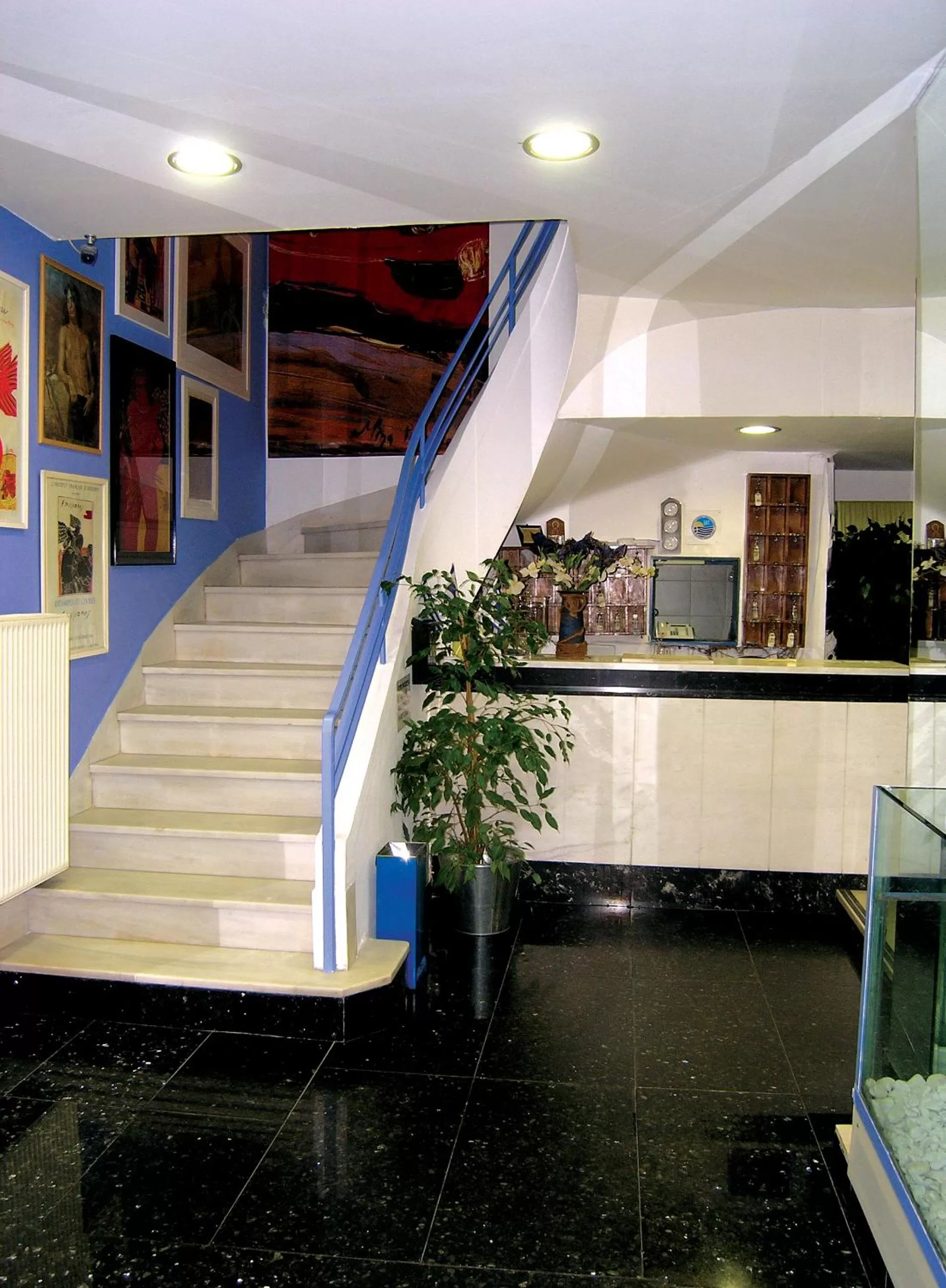 Lobby or reception in ROY Hotel