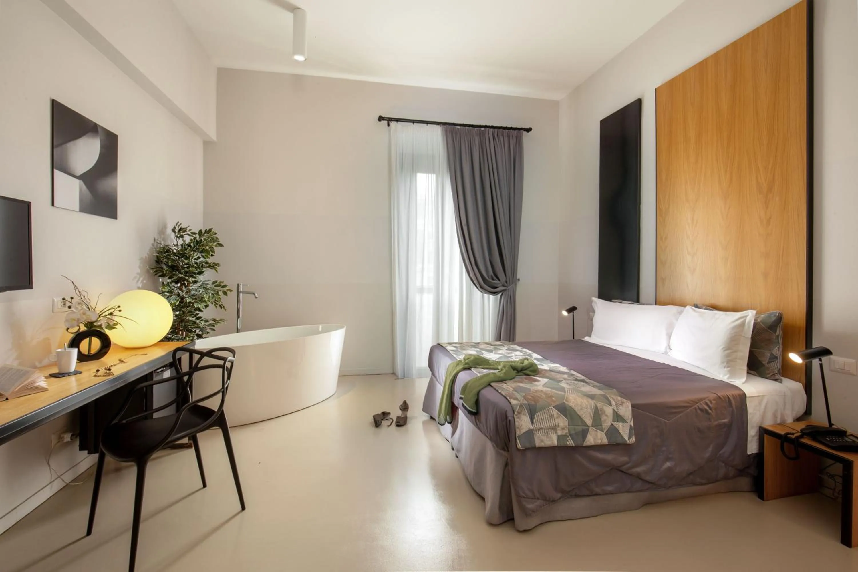 Photo of the whole room, Bed in Viminale View Hotel