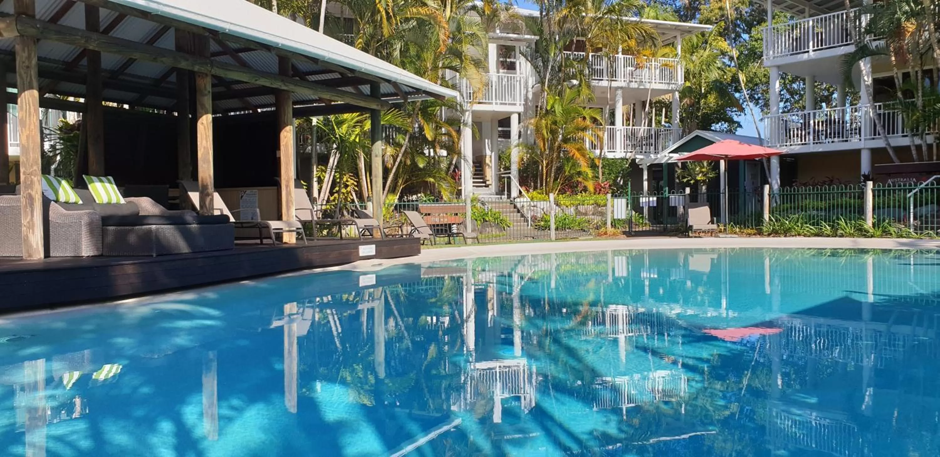 Swimming pool in South Pacific Resort & Spa Noosa