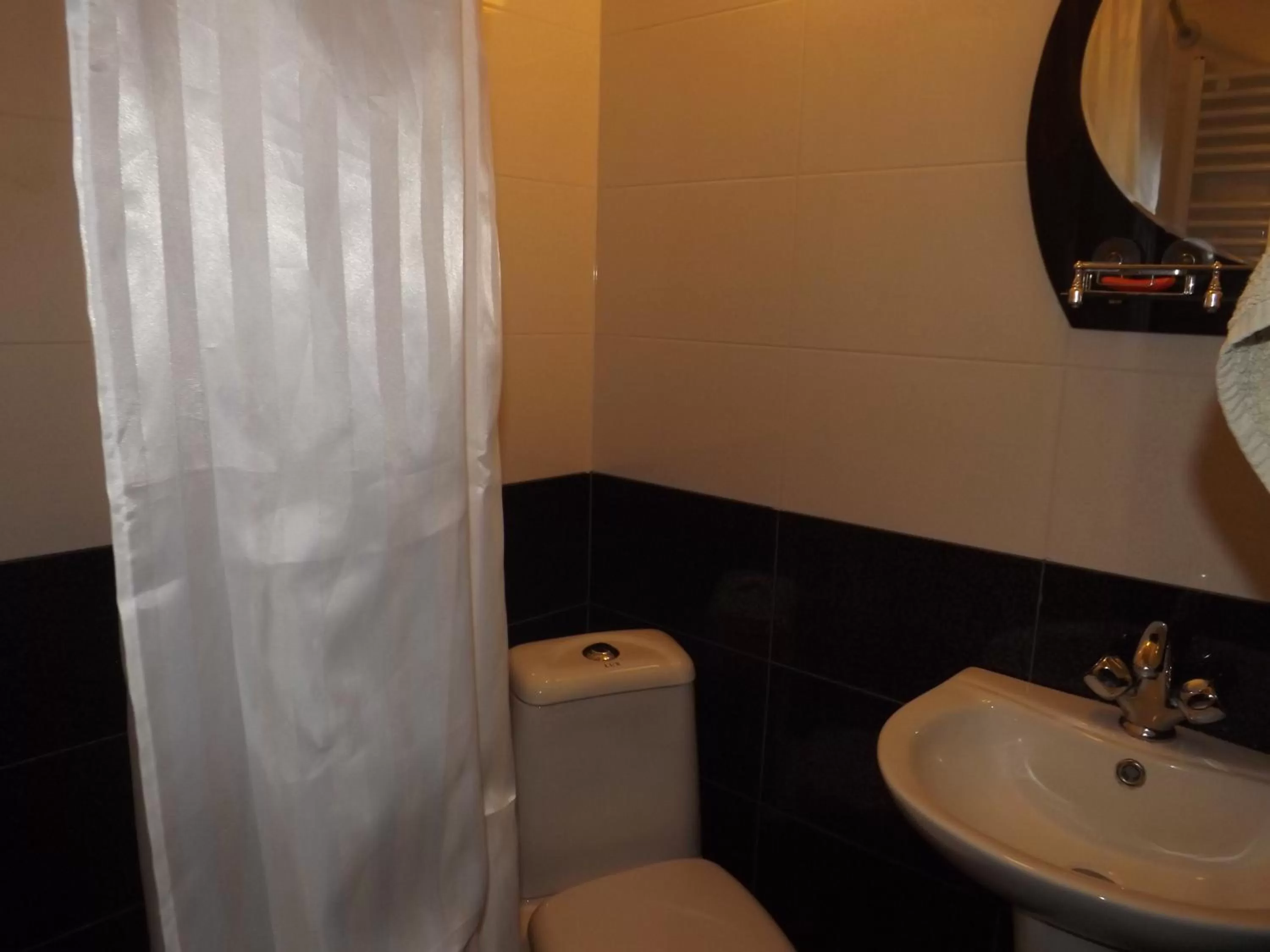 Bathroom in Old Capital