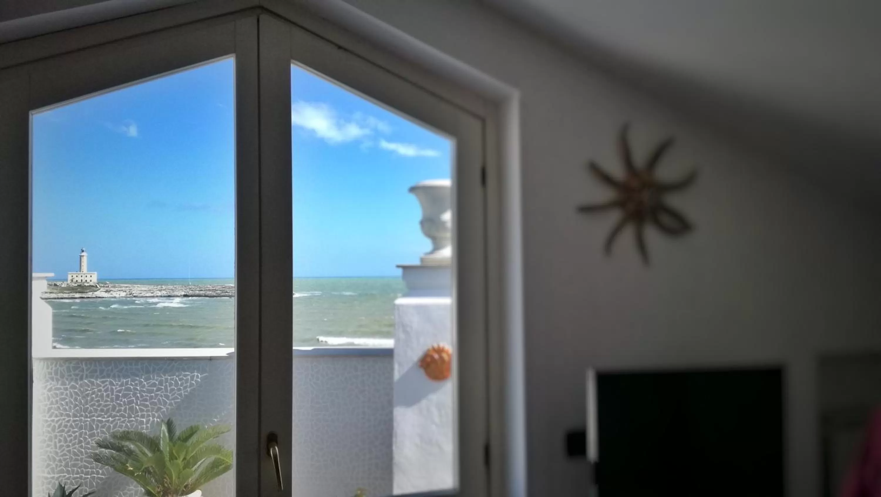 Sea view in B&B Marina Piccola