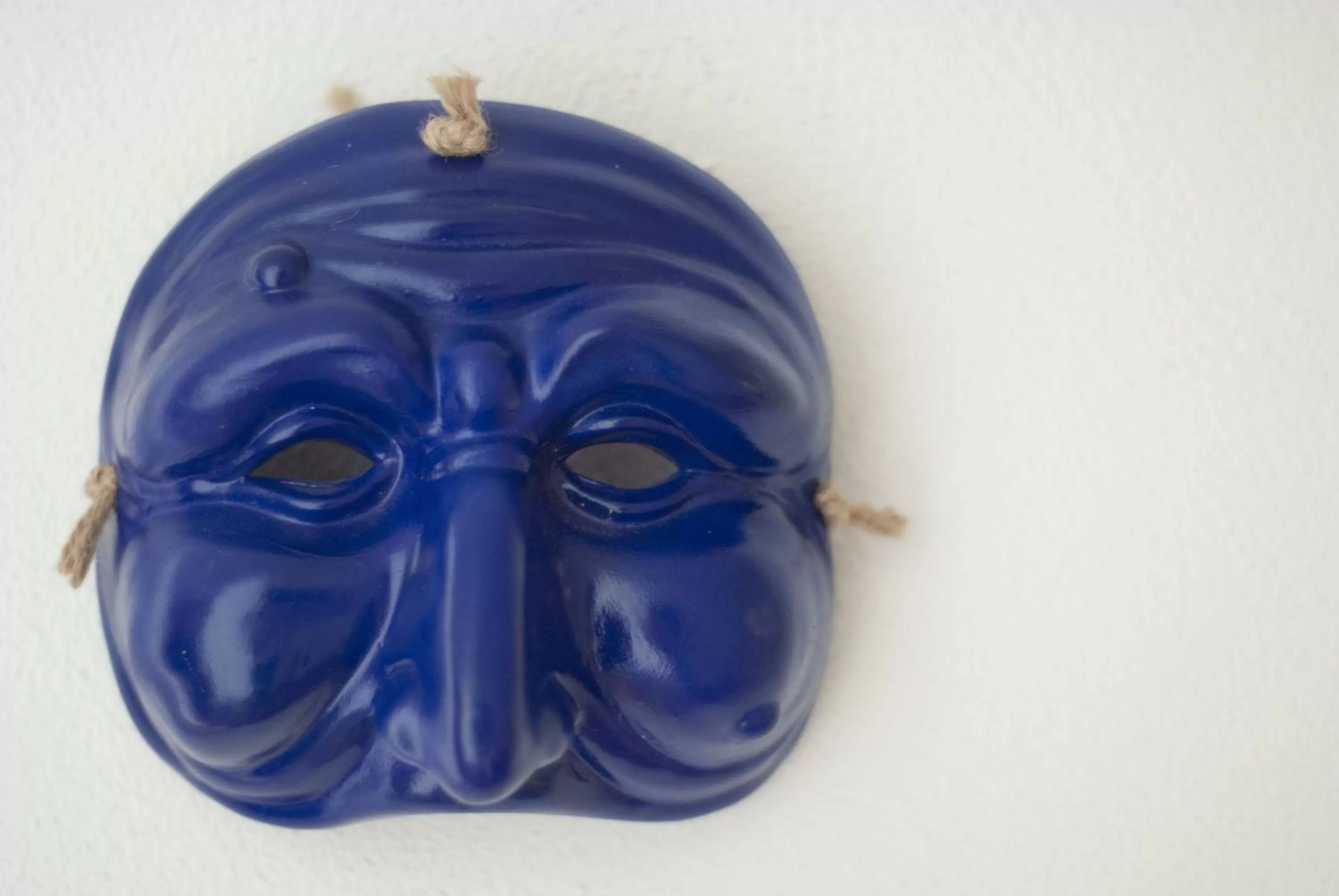 Decorative detail in Quartino Napoletano