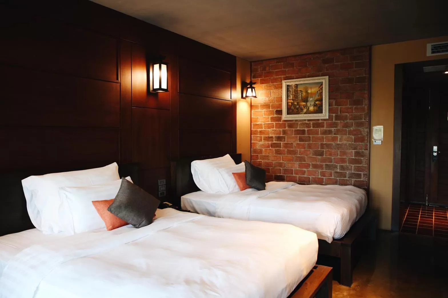 Bed in Hotel de l'amour SHA PLUS