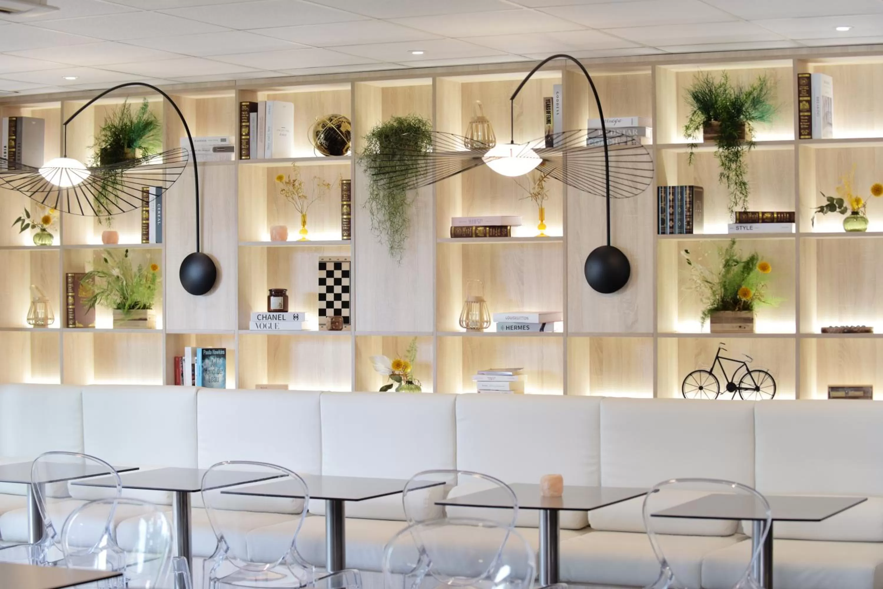 Restaurant/places to eat in Hôtel Kyriad La Rochelle Centre Ville