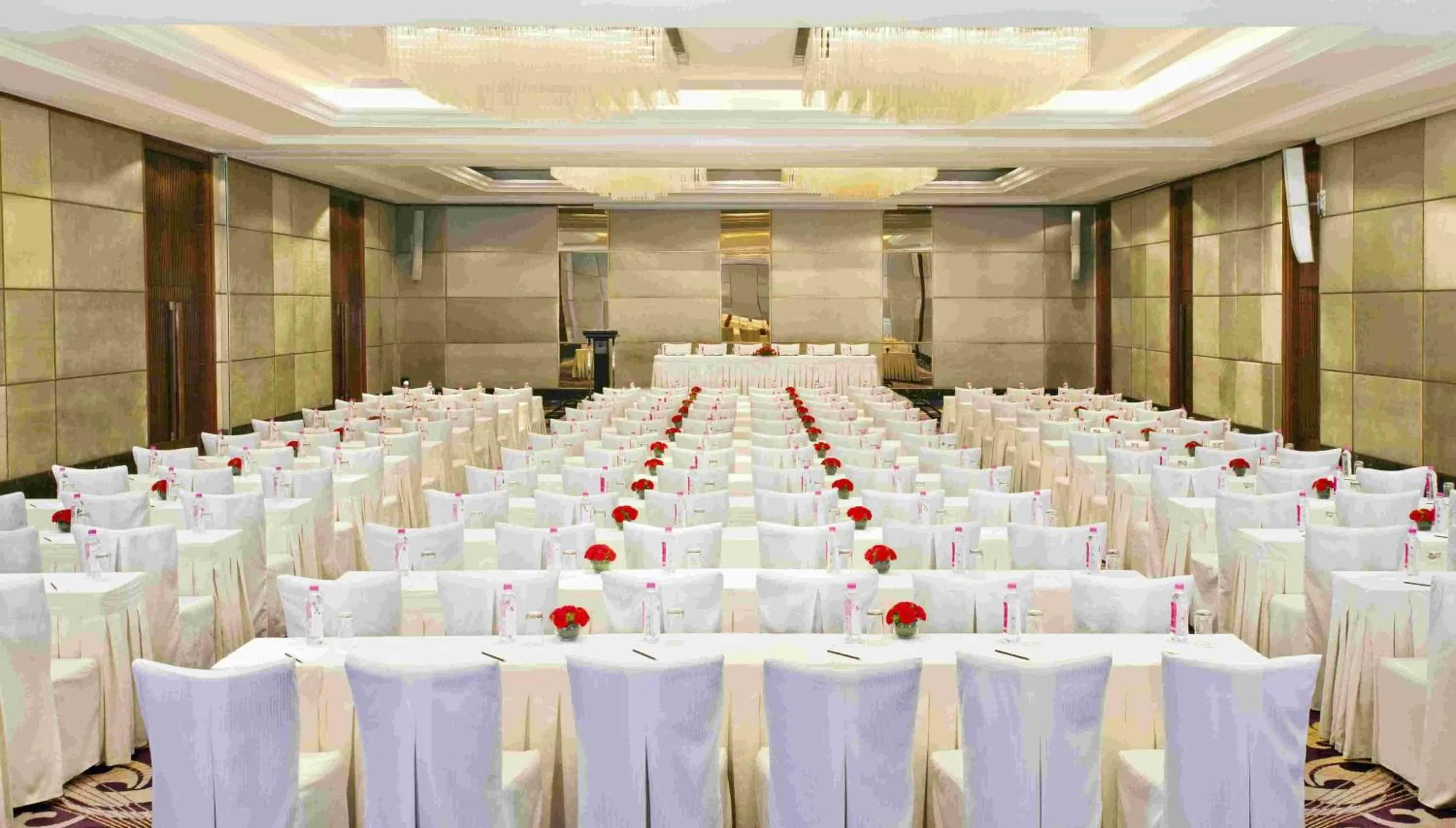 Meeting/conference room in Holiday Inn New Delhi Mayur Vihar Noida by IHG