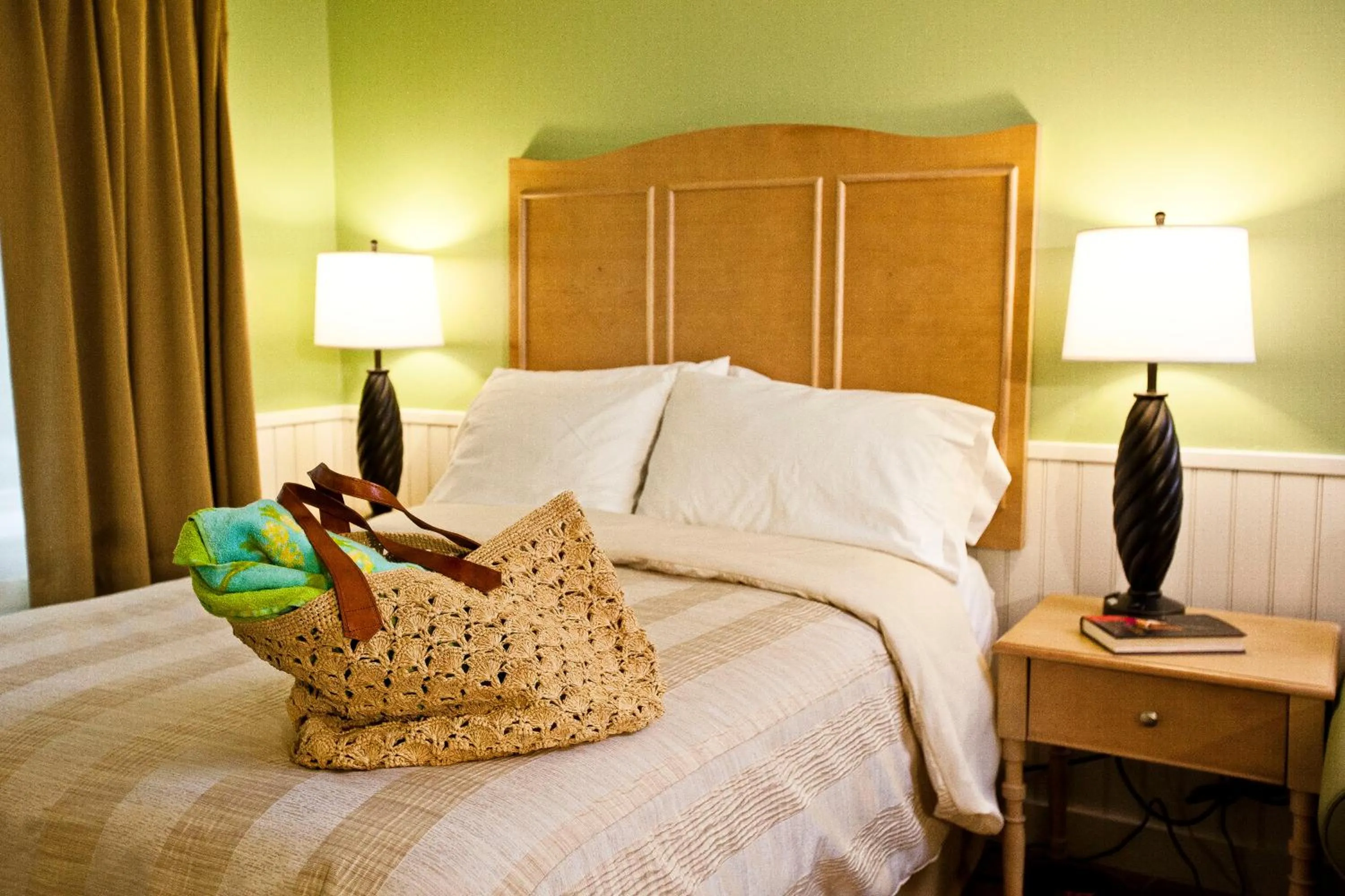 Bed in Holly Tree Resort