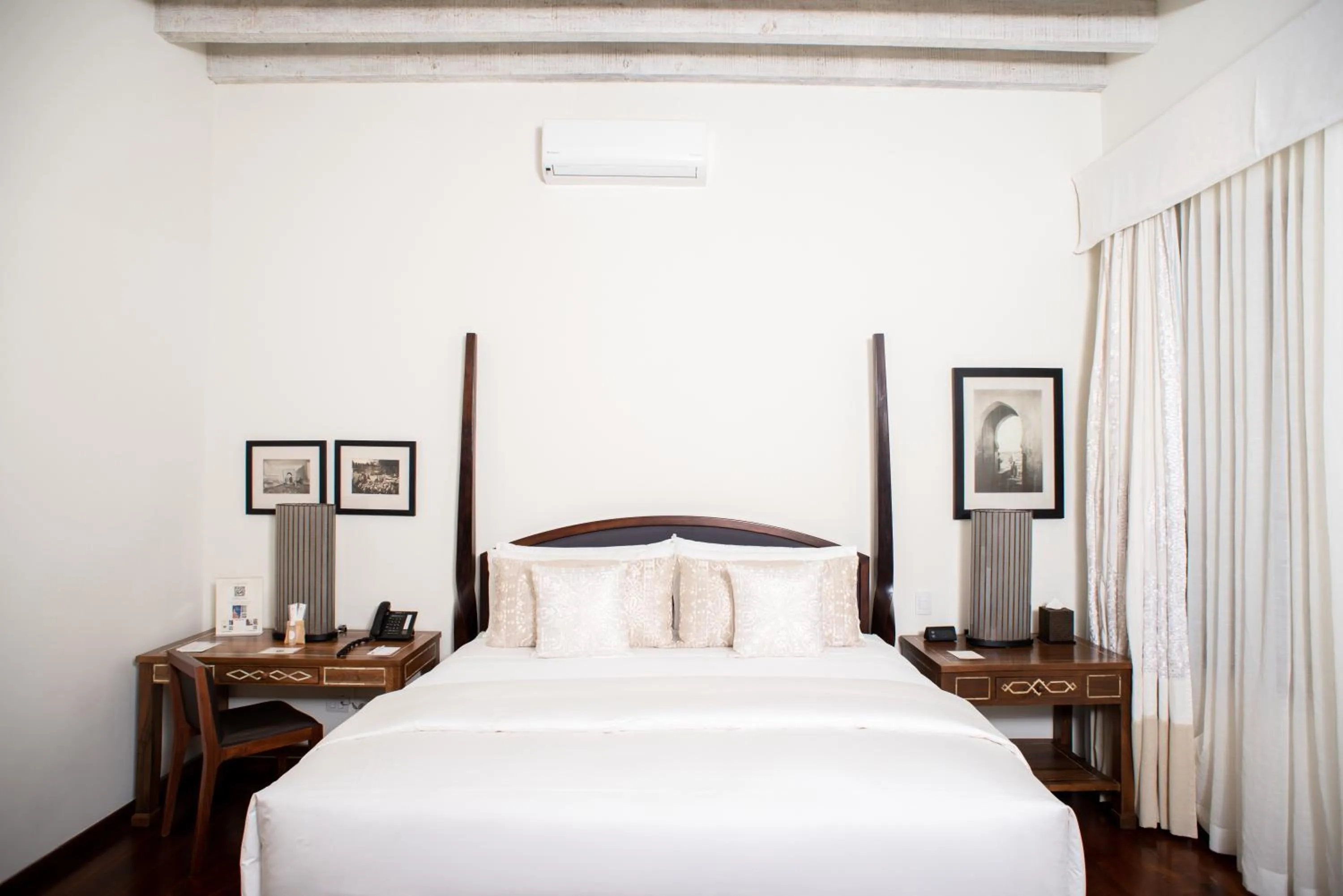 Bed in Hotel Casa Blanca 7