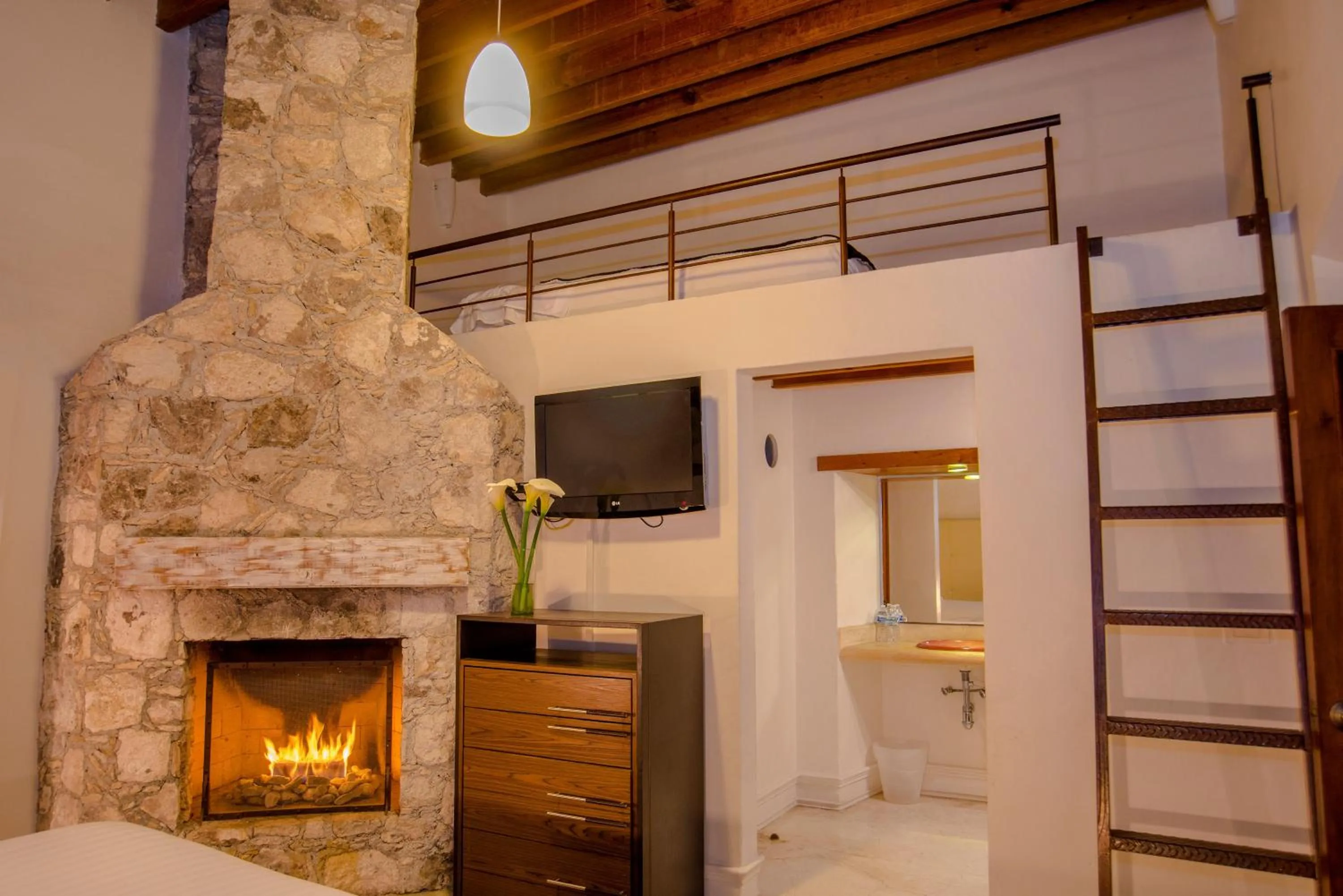 Photo of the whole room, Bed in Casa Mateo Hotel Boutique