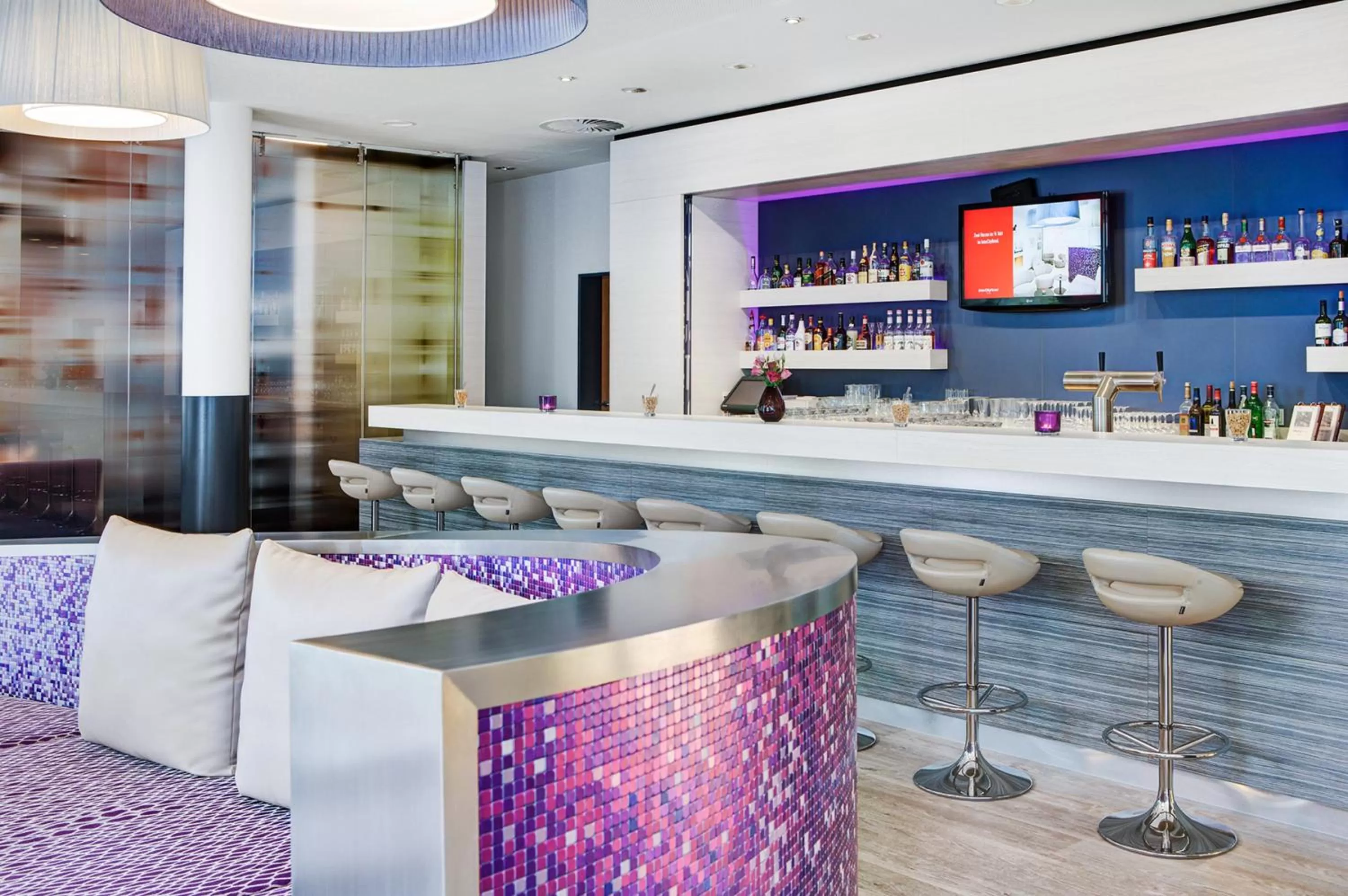 Lounge or bar in IntercityHotel Rostock