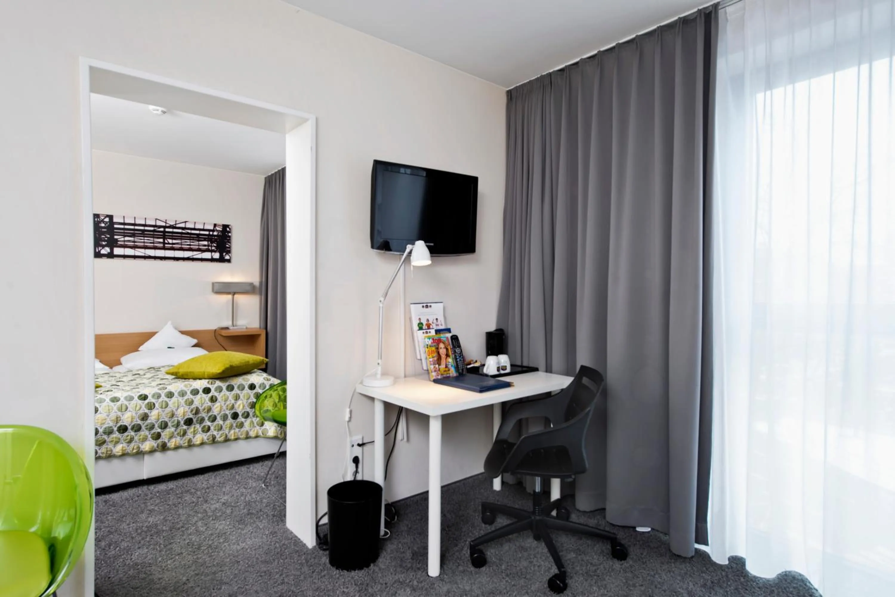 Photo of the whole room in Tryp by Wyndham Frankfurt