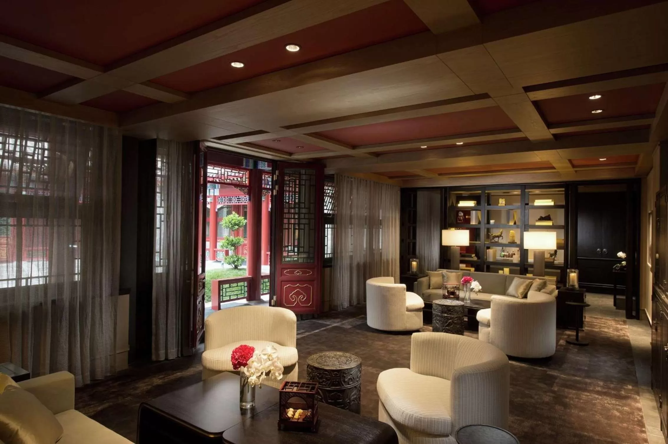 Living room in Waldorf Astoria Beijing