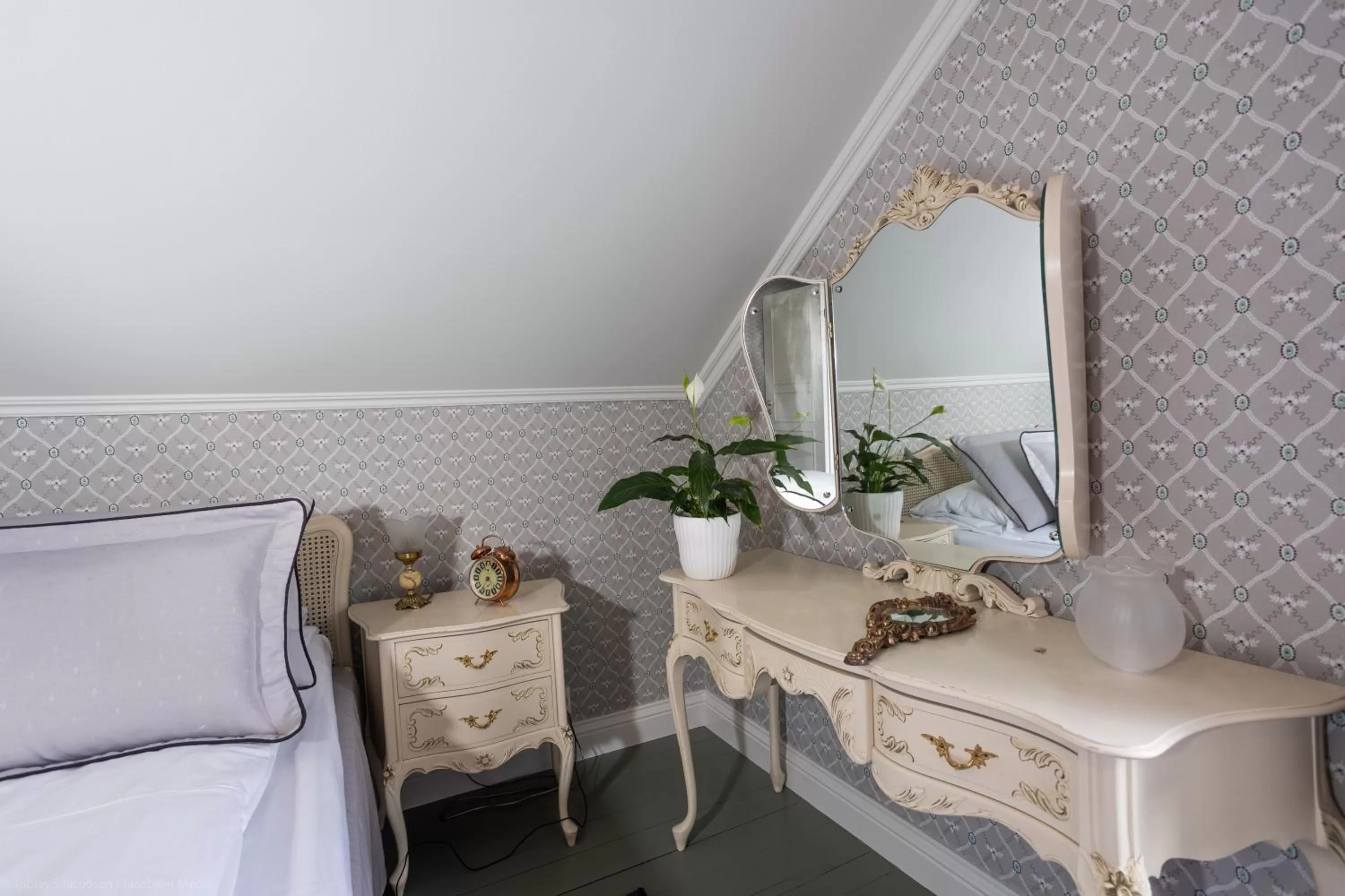 Bed in Lillesand Hotel Norge