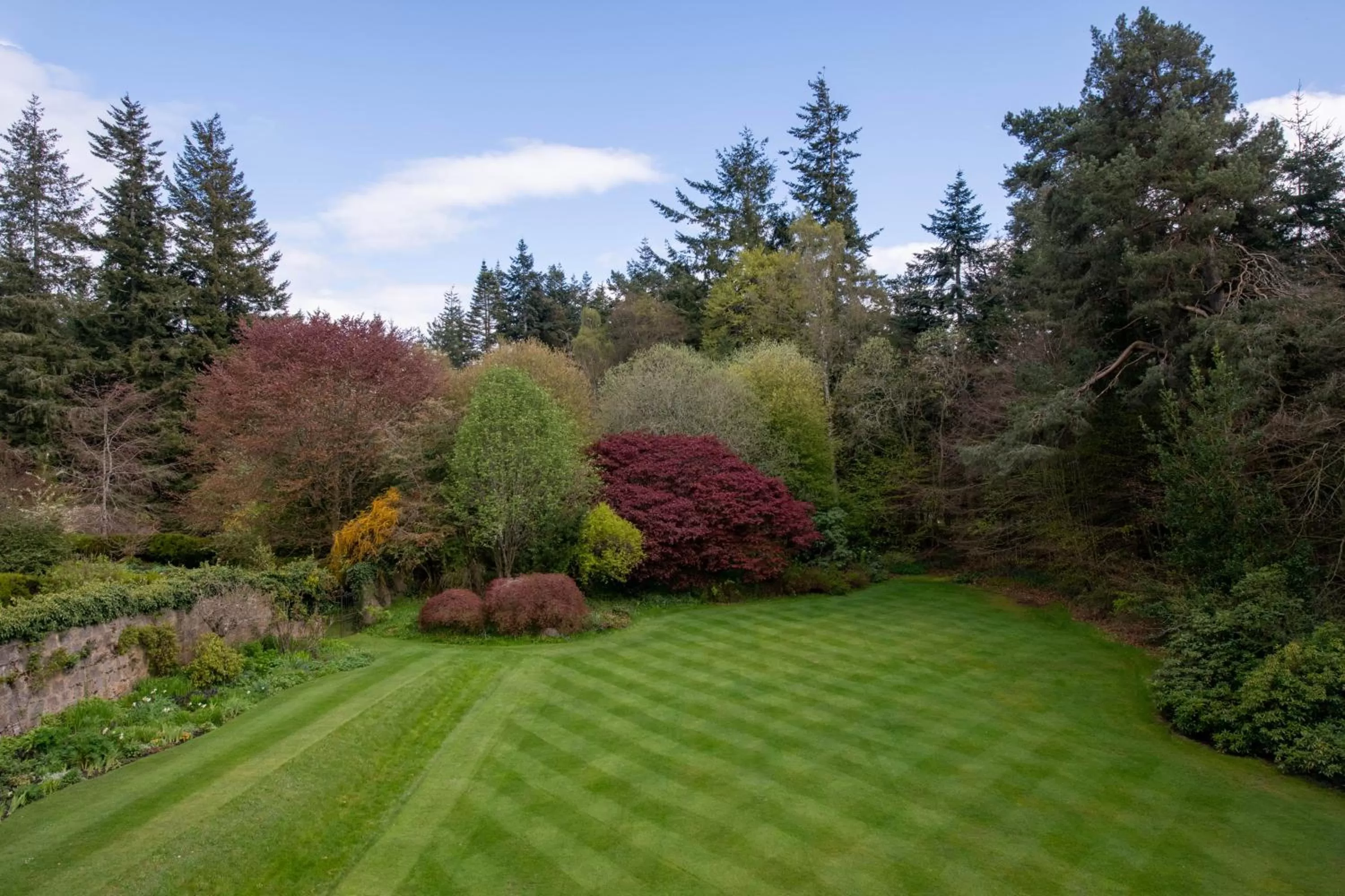 Garden in Lys-Na-Greyne Country House