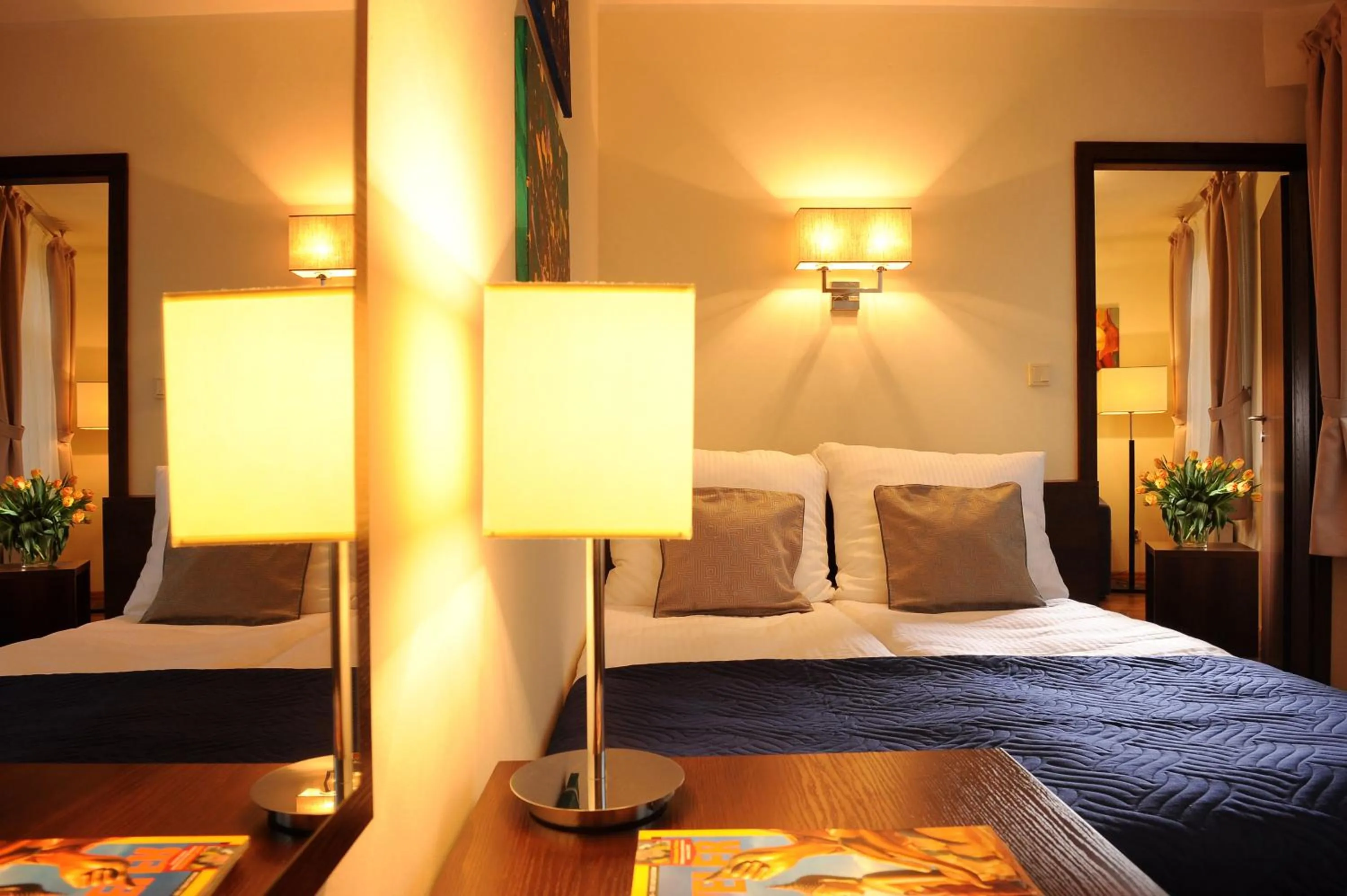 Decorative detail, Bed in Armon Residence