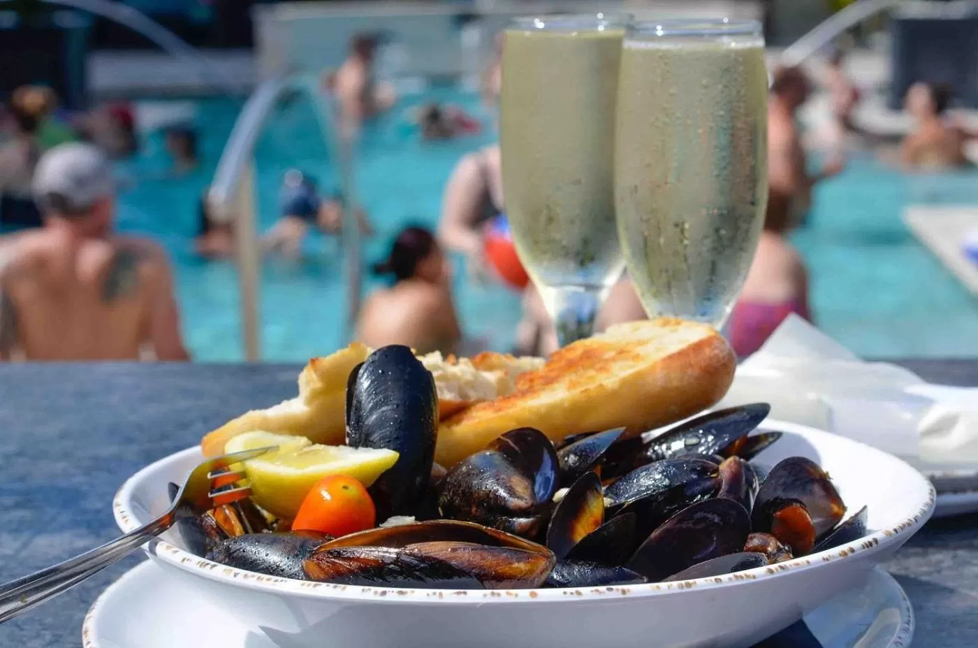 Hollander Hotel - Downtown St. Petersburg