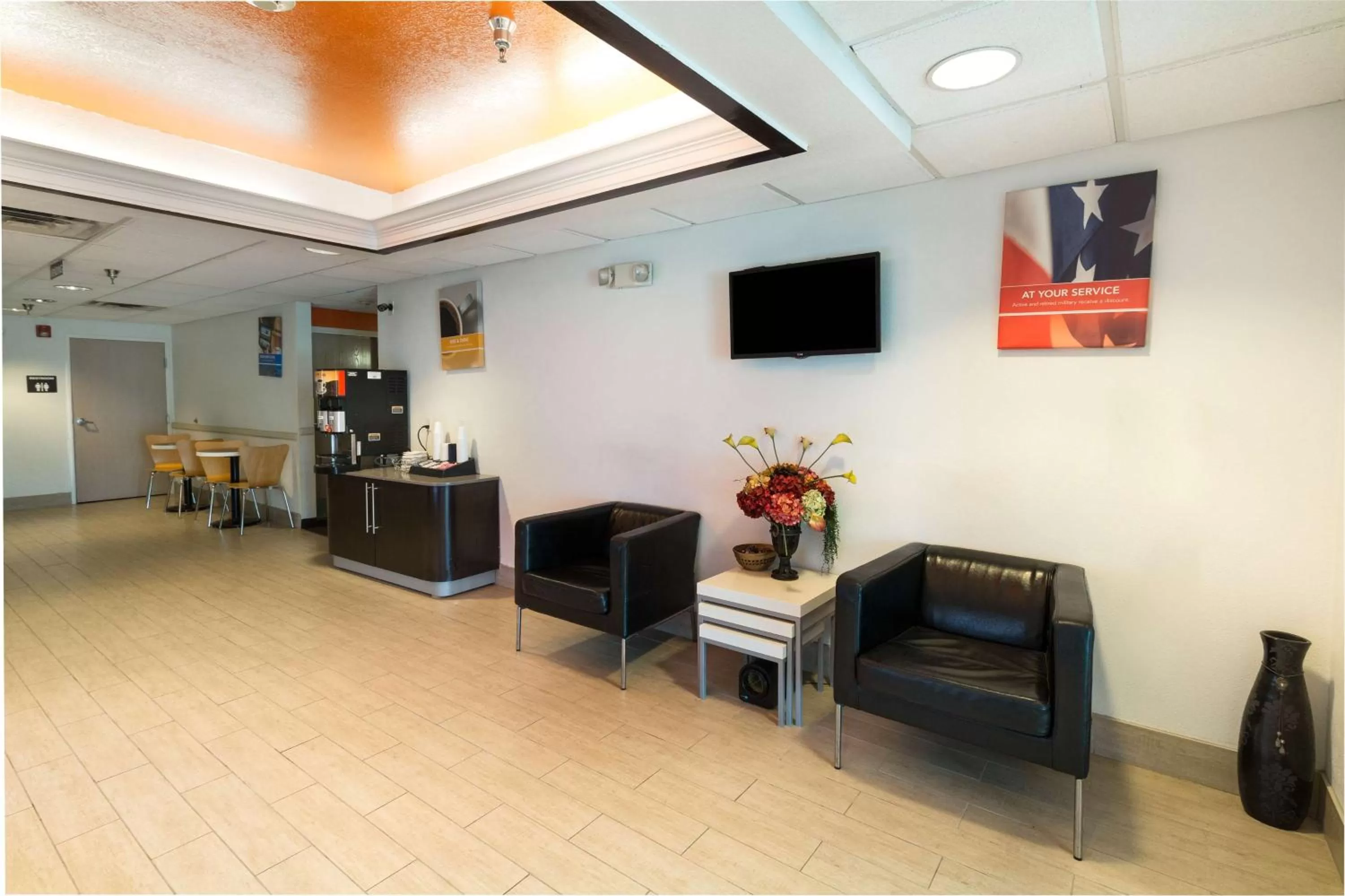 Lobby or reception in Motel 6-Hillsboro, TX