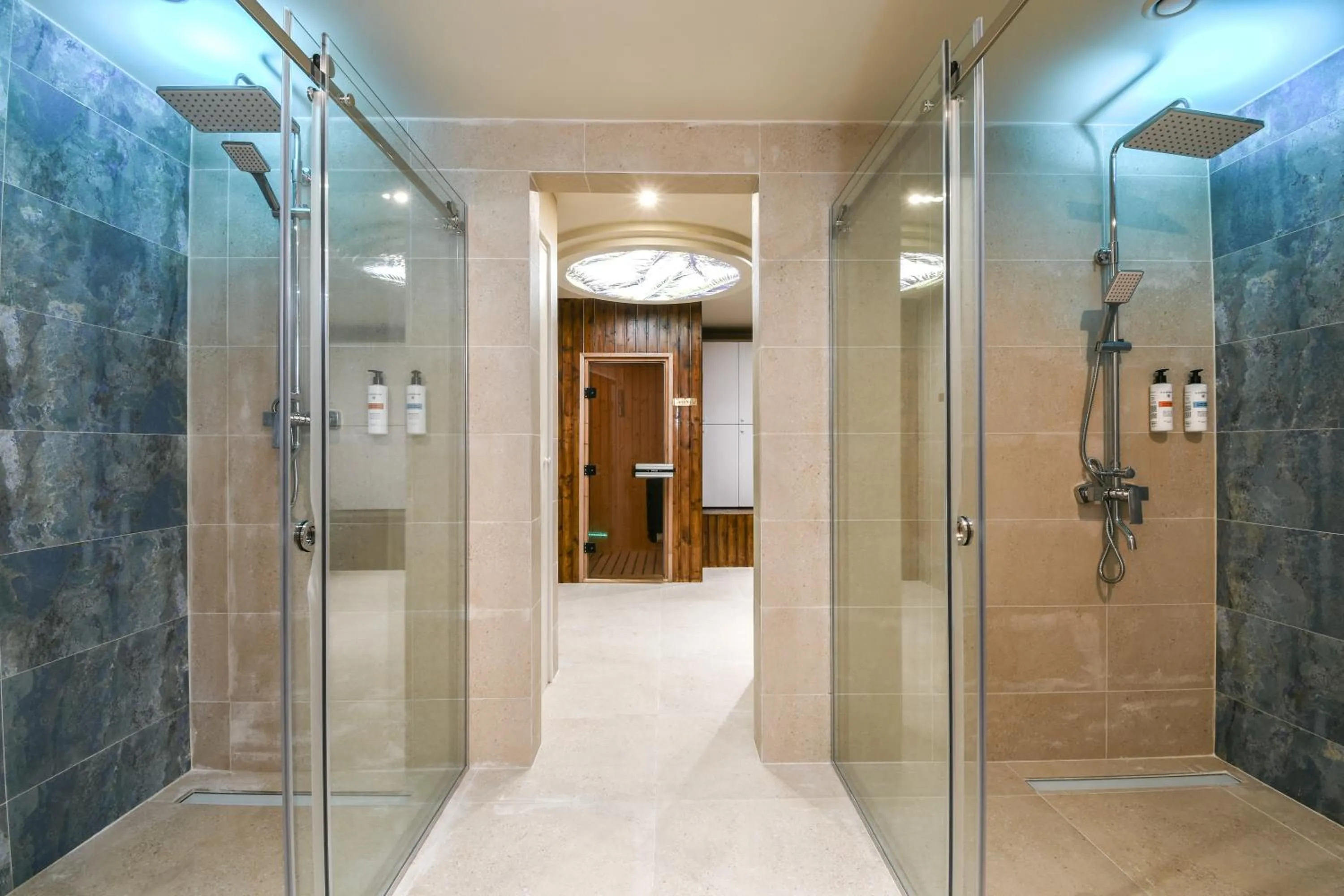 Sauna in Pullman Bucharest World Trade Center