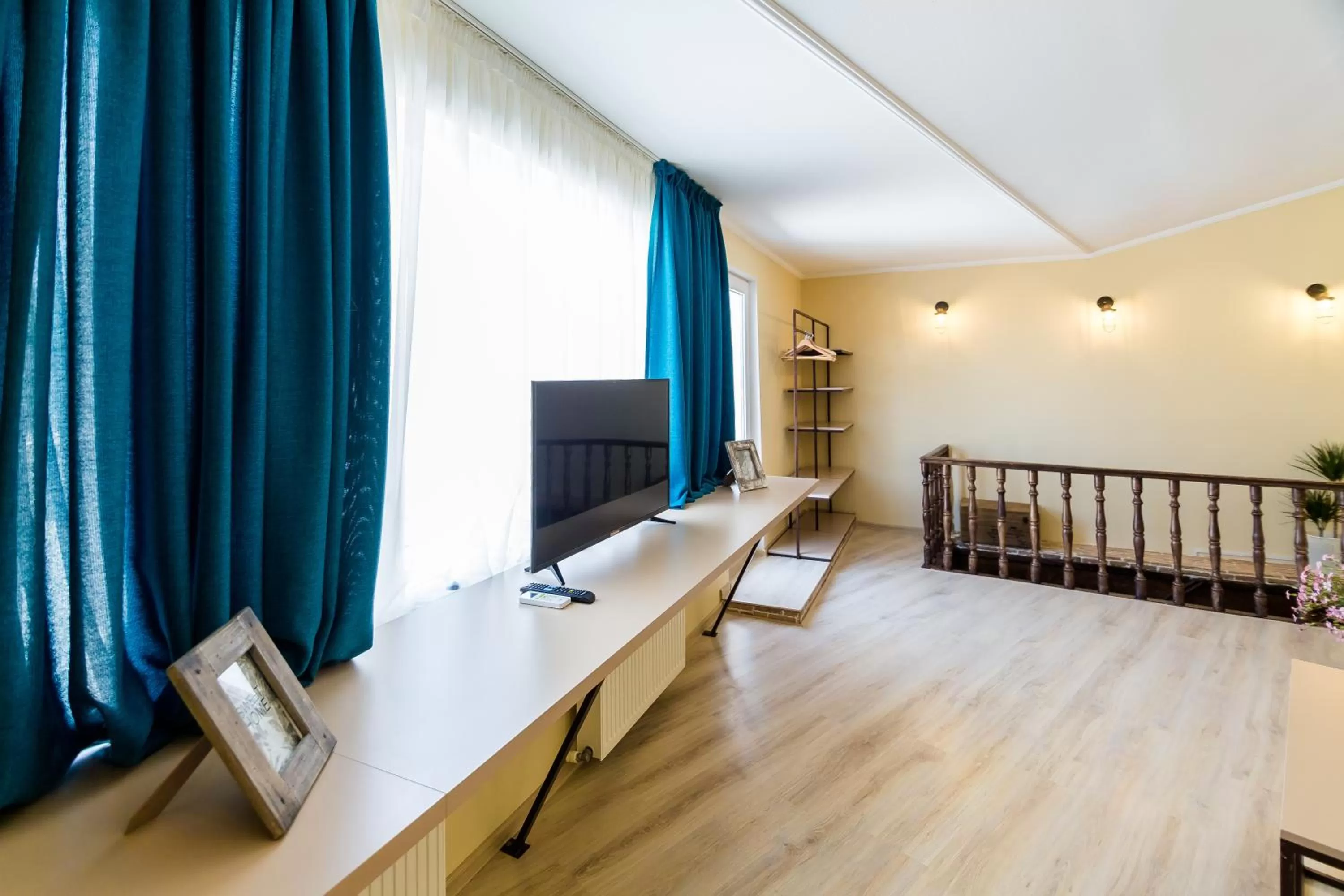 TV and multimedia, Bed in Gvino Minda