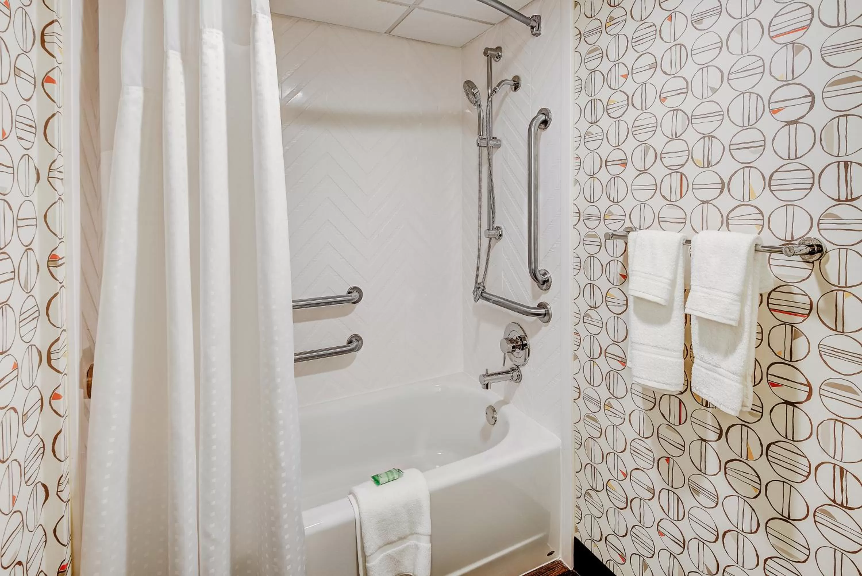 Bathroom in Holiday Inn East Windsor by IHG