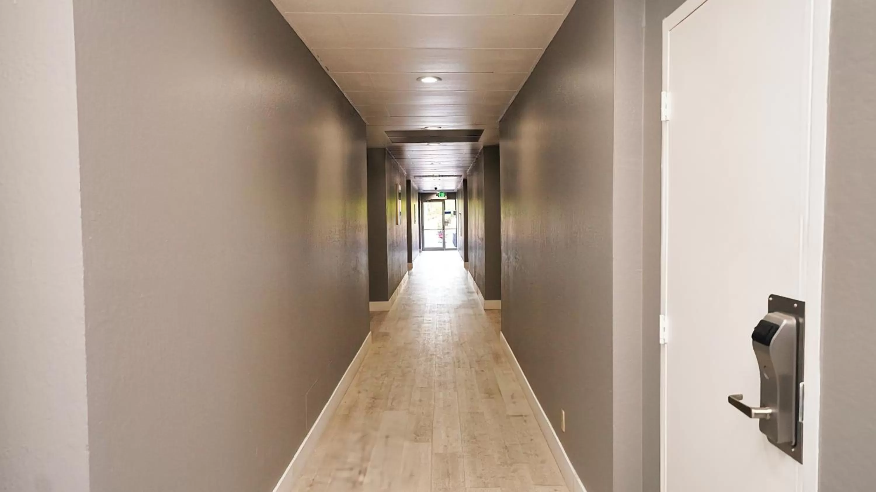 Property building in SeaSide Inn & Suites