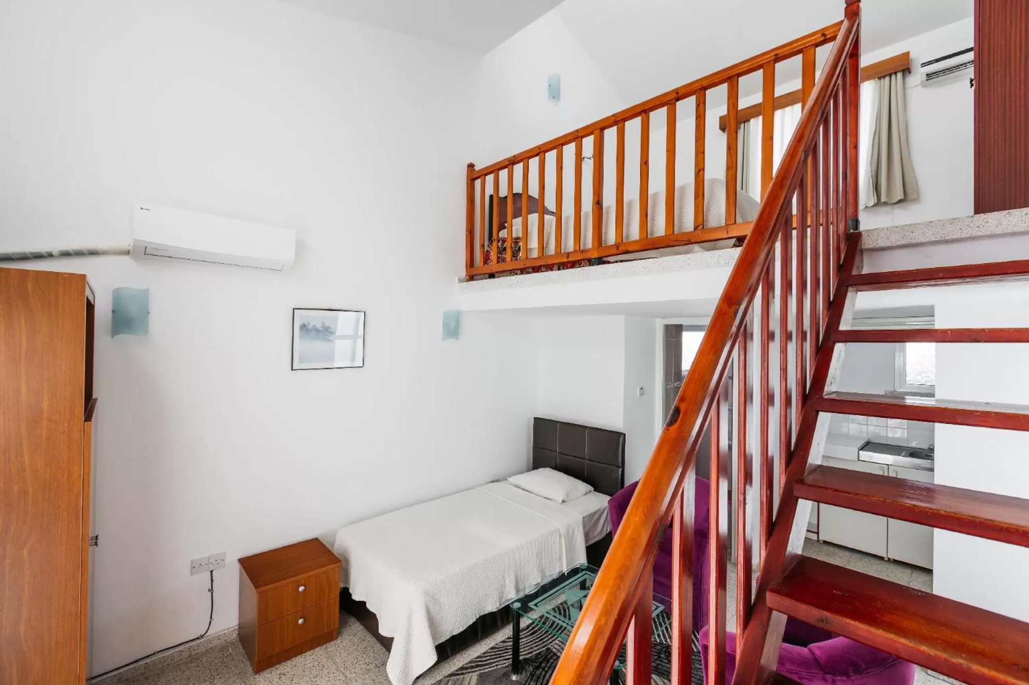 Bed in Citrus Tree Gardens