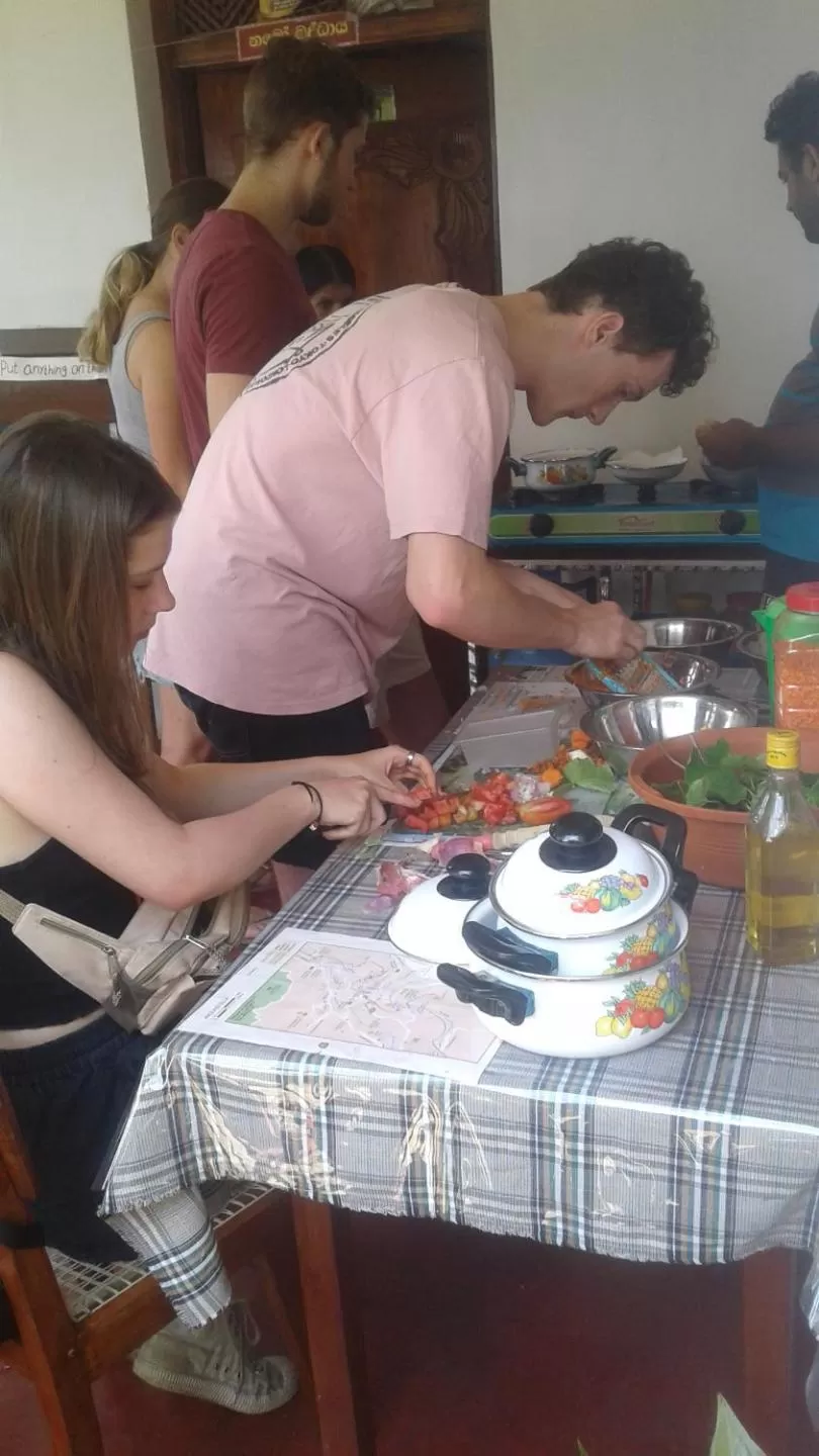 group of guests in Malithis lodge