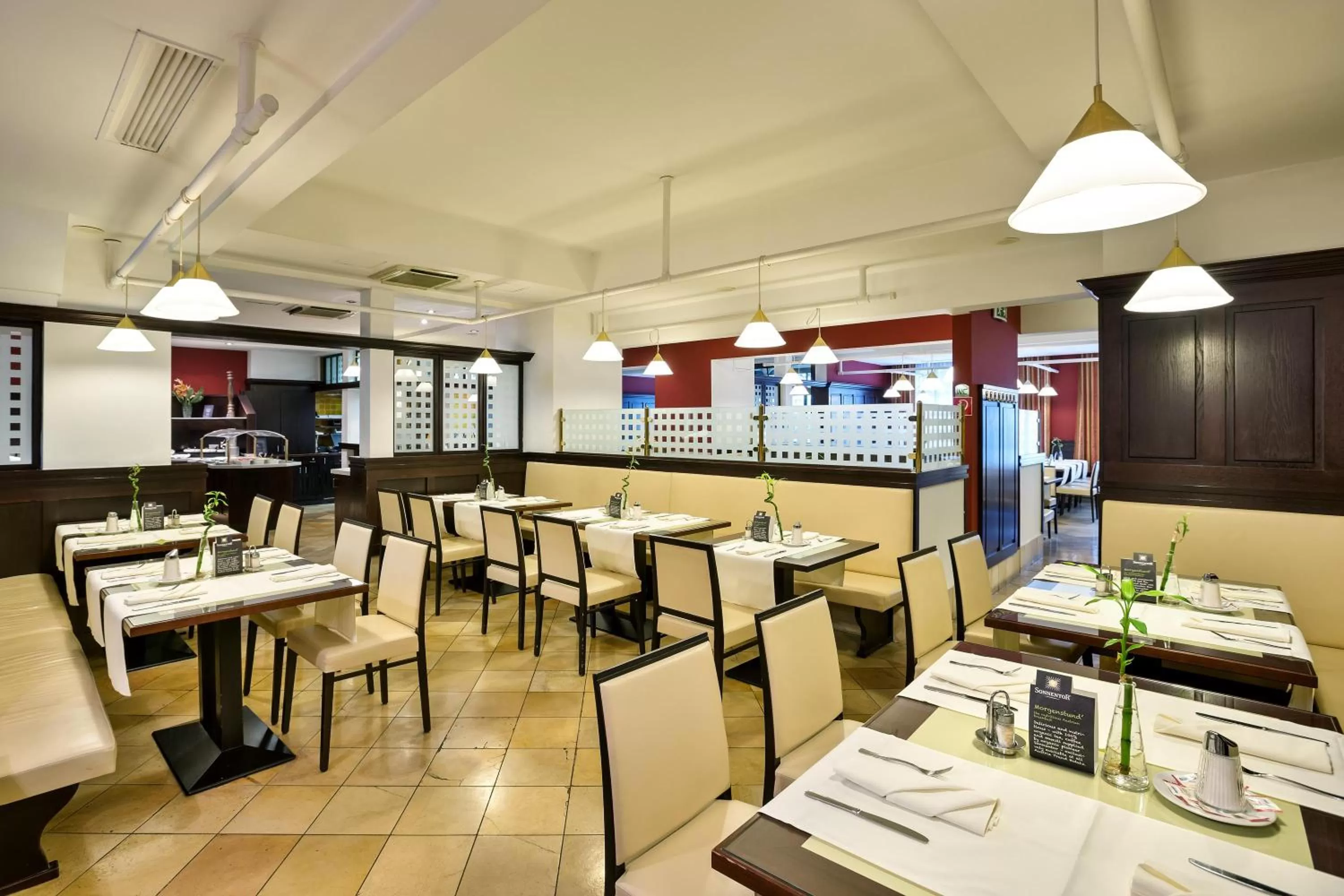 Restaurant/places to eat in Austria Trend Hotel Ananas Wien