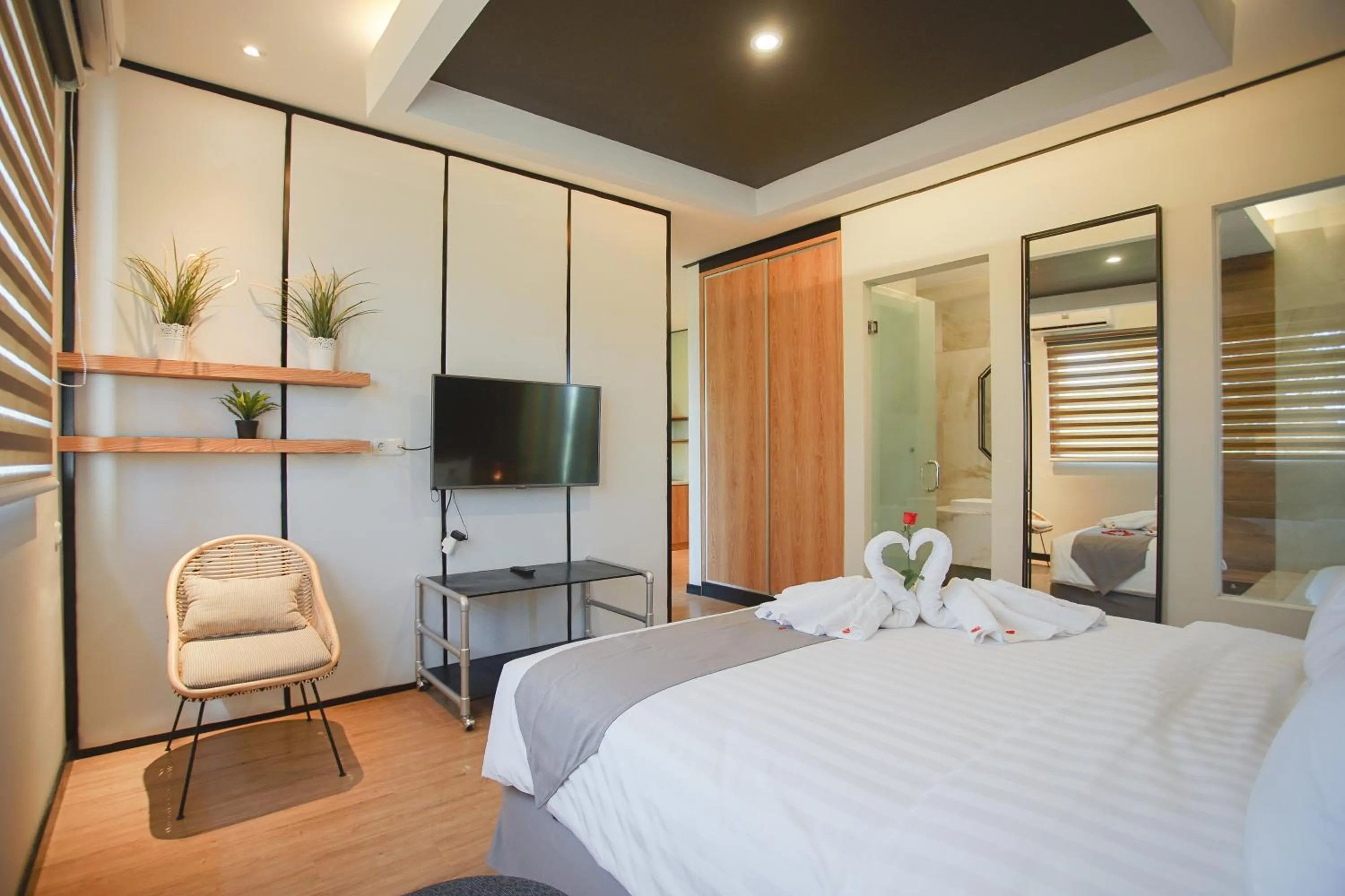 Shower, Bed in Allstay Ecotel Yogyakarta