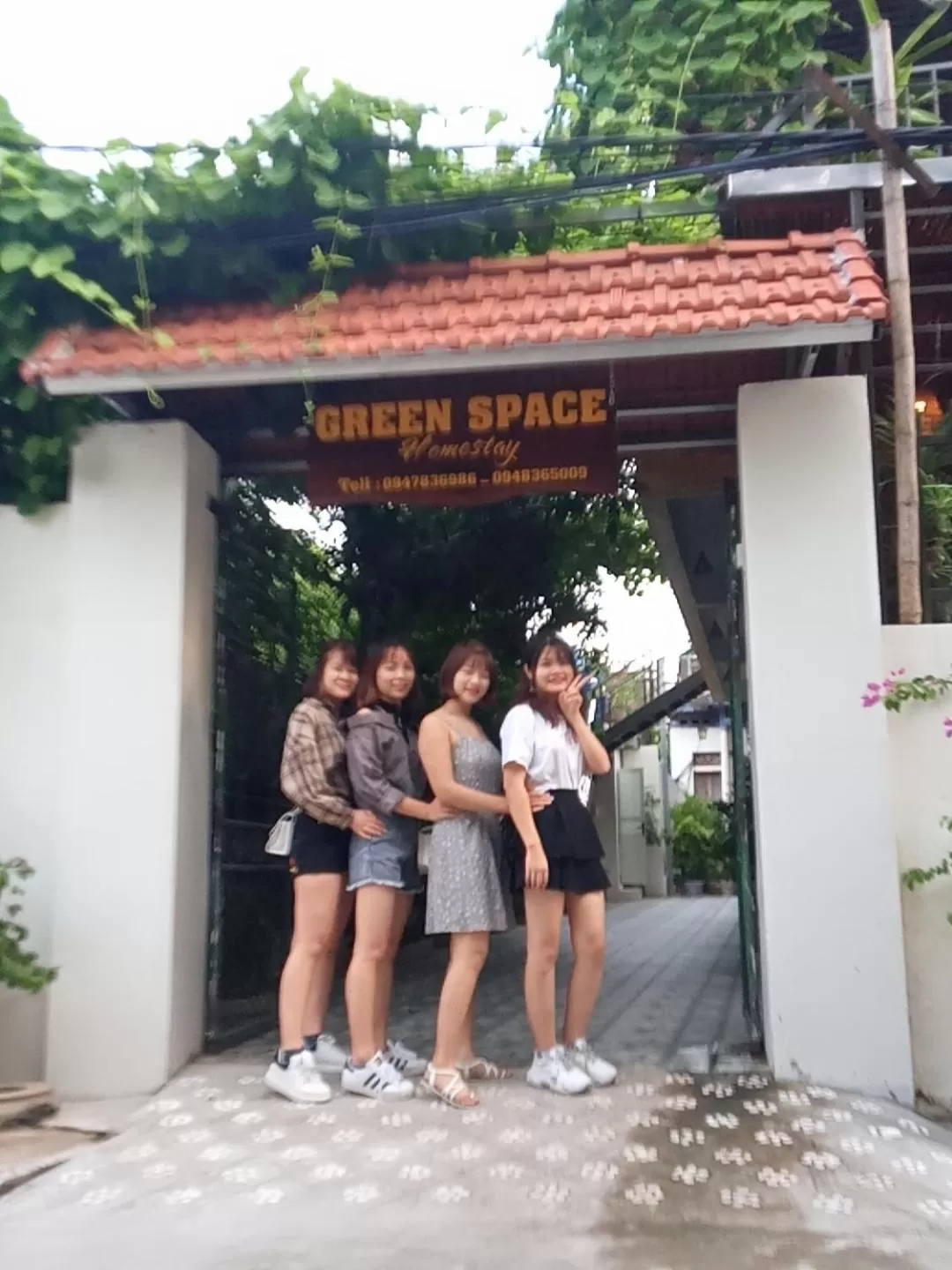 Facade/Entrance in Green Space Homestay