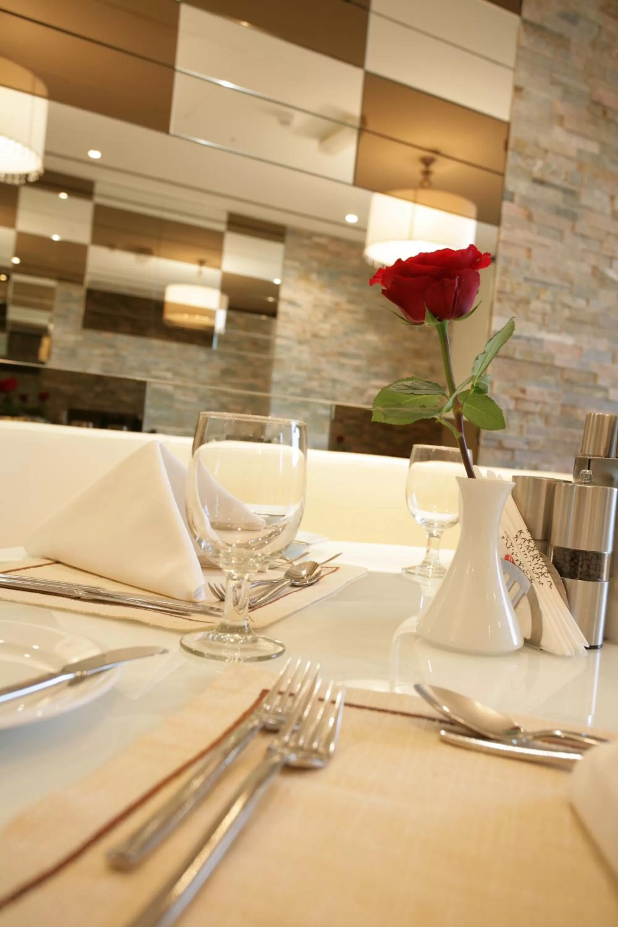 Restaurant/places to eat in Ramada Hotel & Suites by Wyndham Ajman