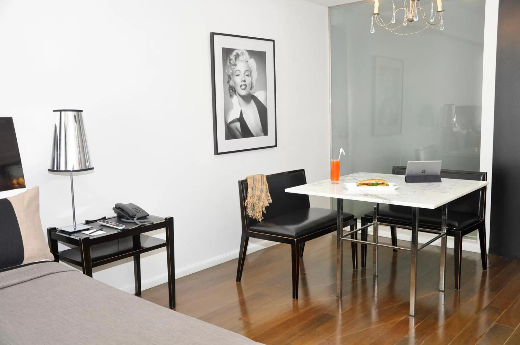 Decorative detail in Broadway Hotel & Suites