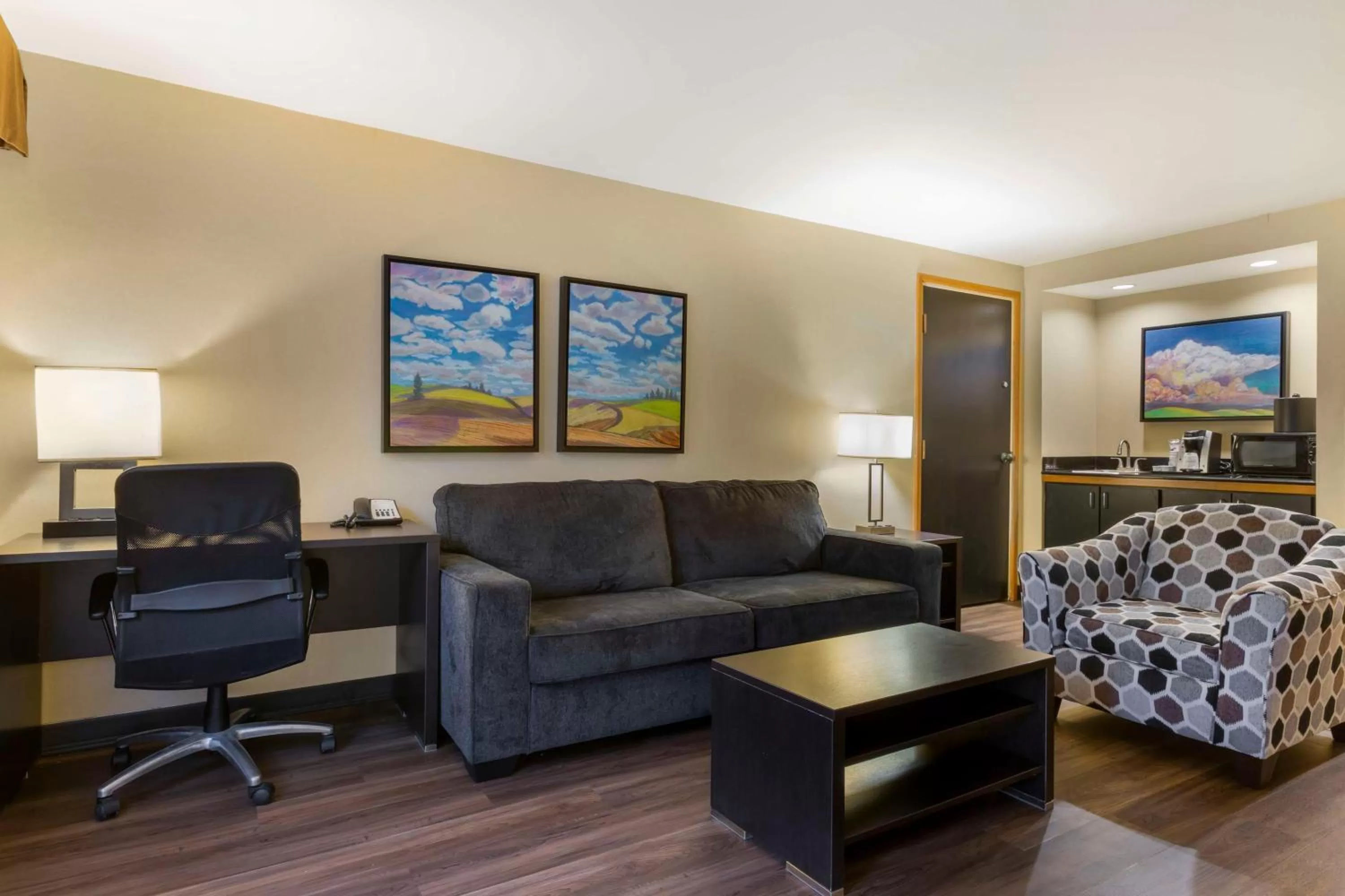 Photo of the whole room in Best Western Plus University Inn