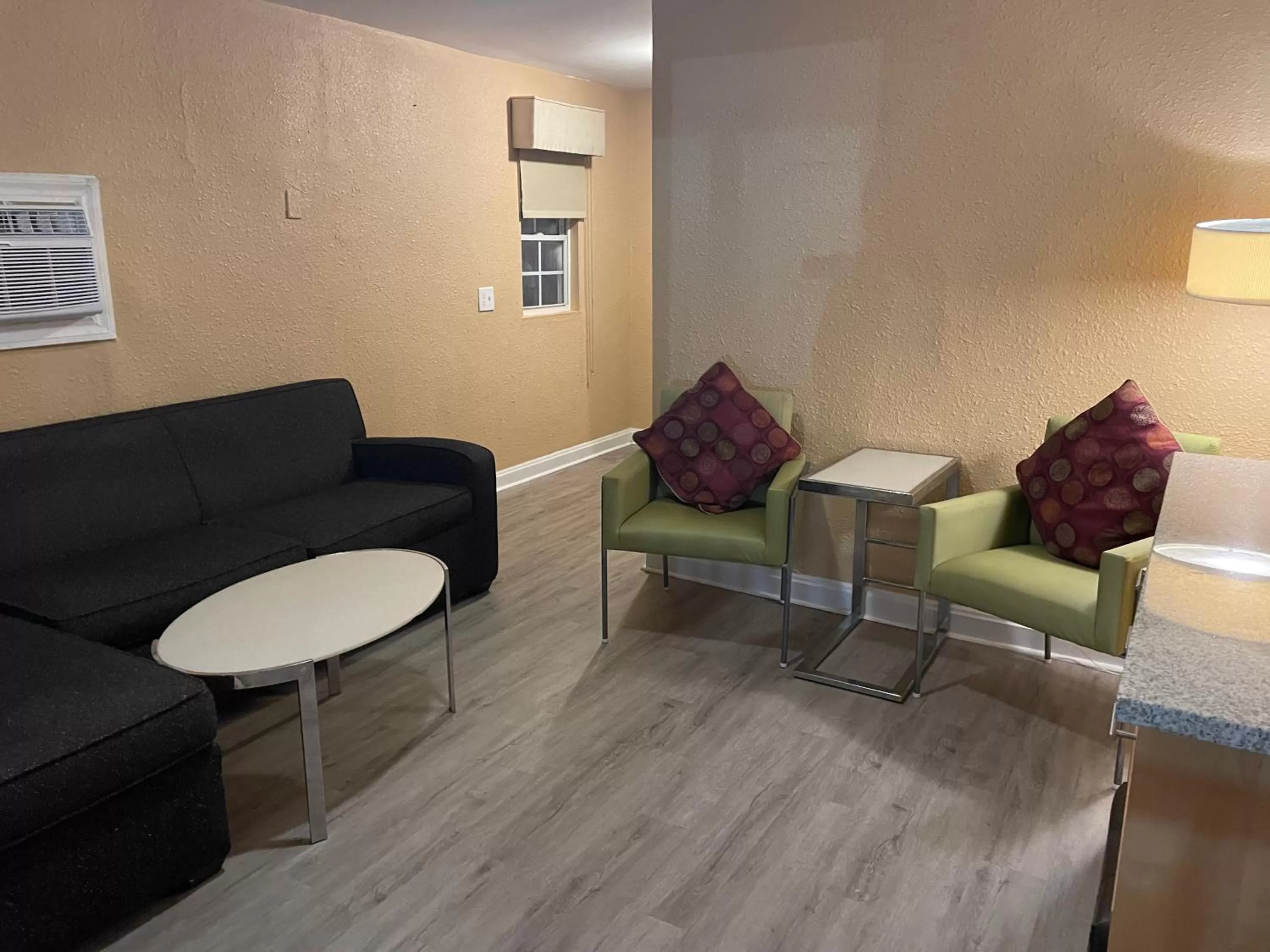 Balcony/Terrace in Sunburst Hotel