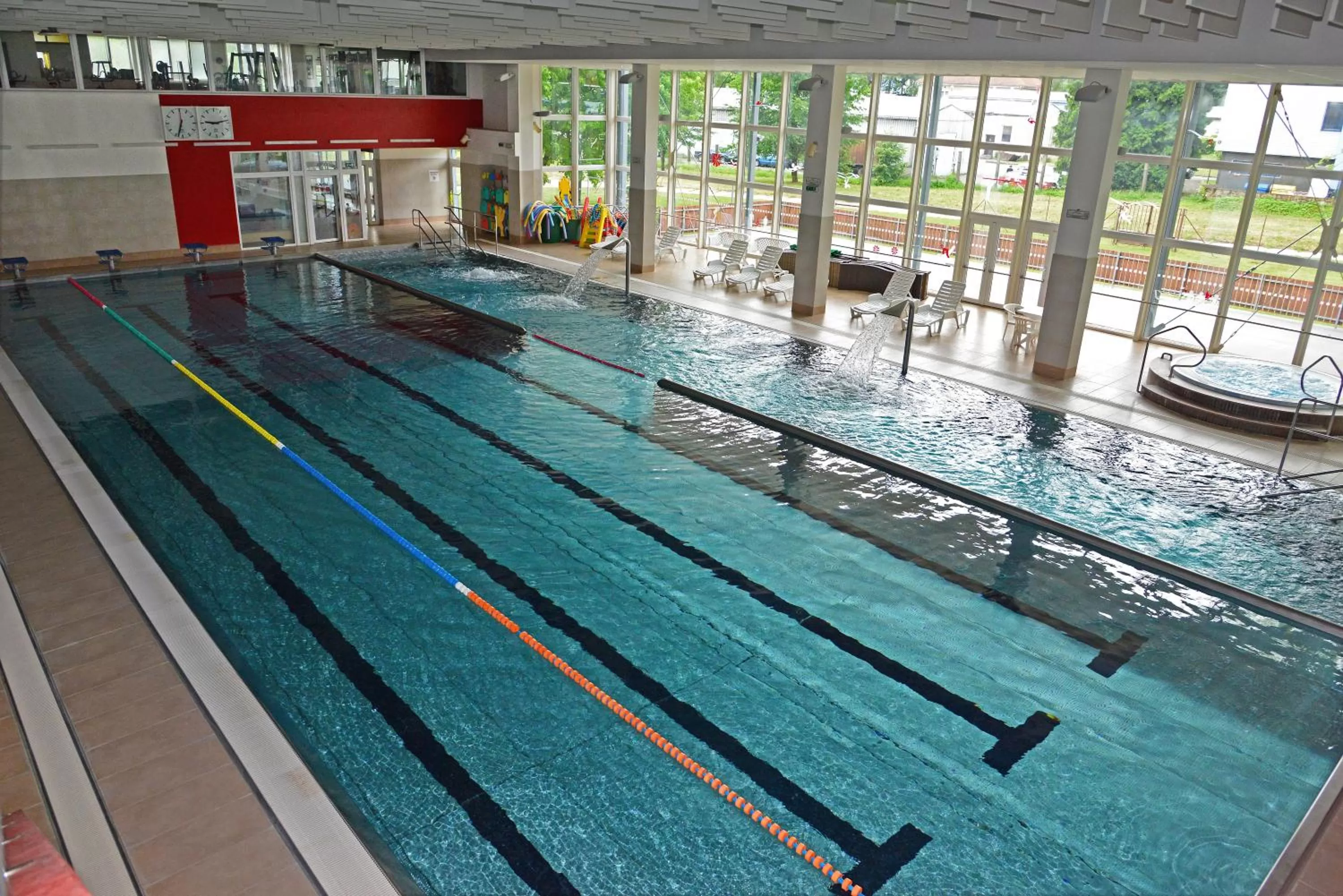 Swimming pool in Sporthotel Zimní stadion Benešov