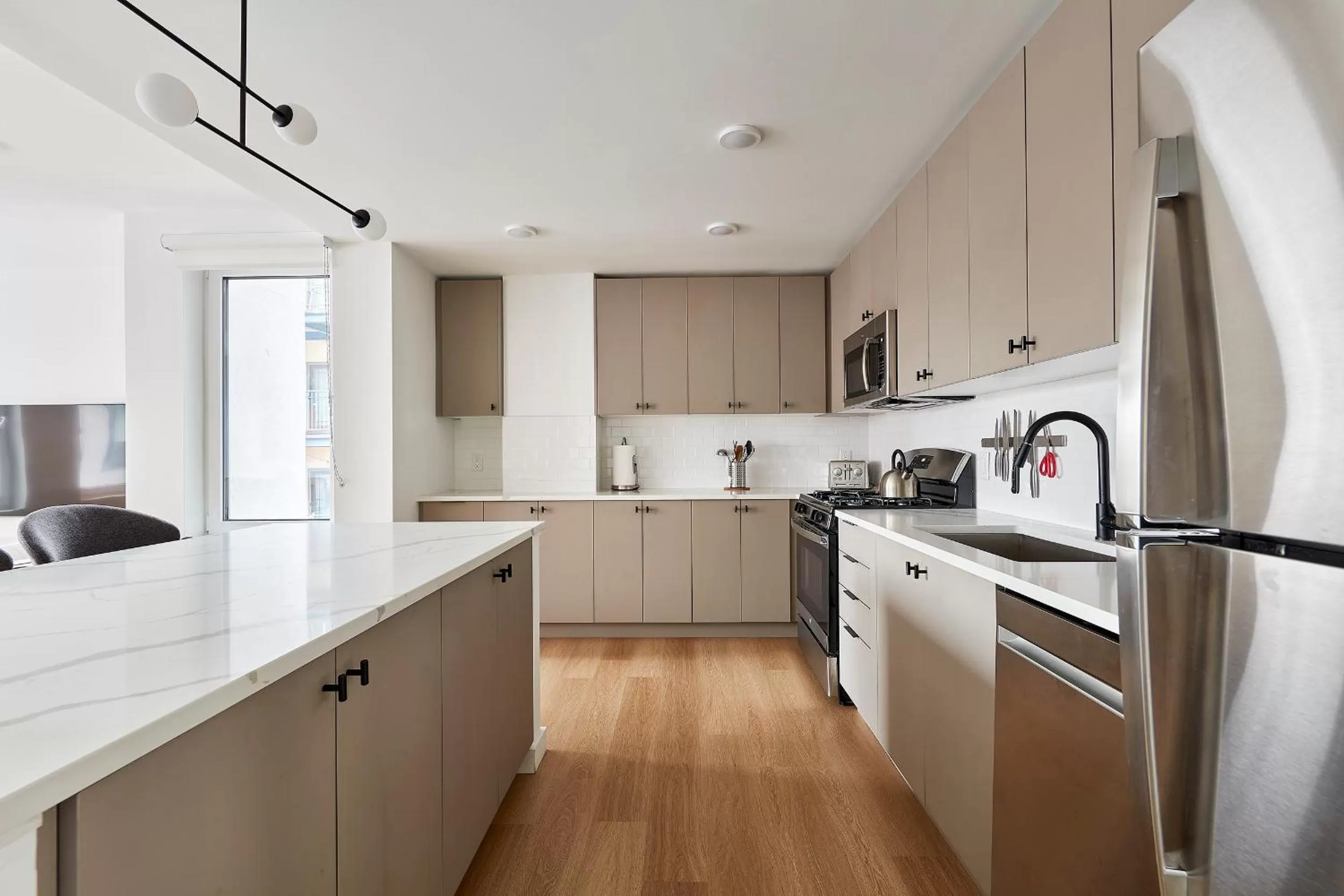 Kitchen/Kitchenette in Harmony Lofts on Jackson 2