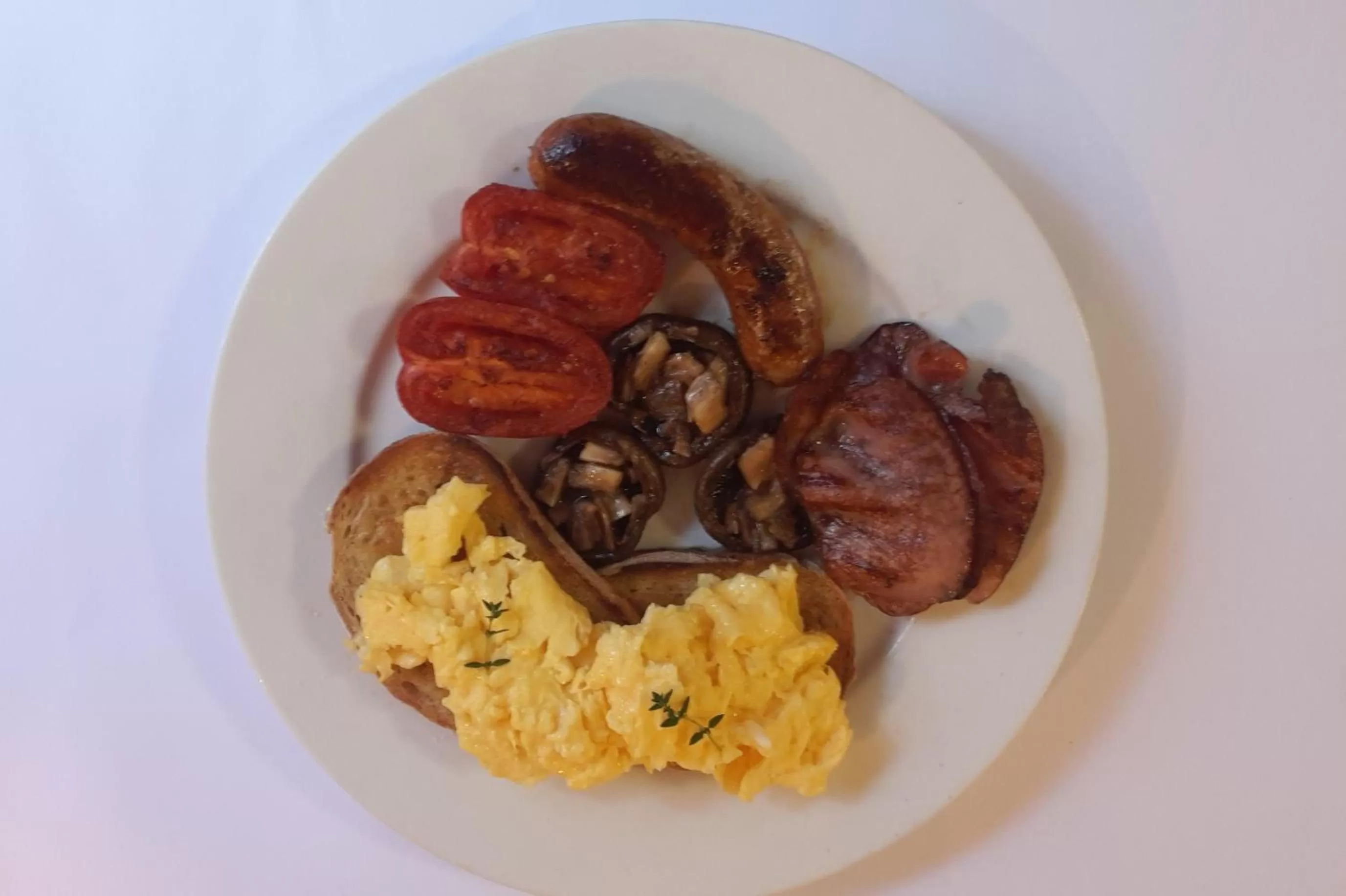 Breakfast in St Georges Motor Inn