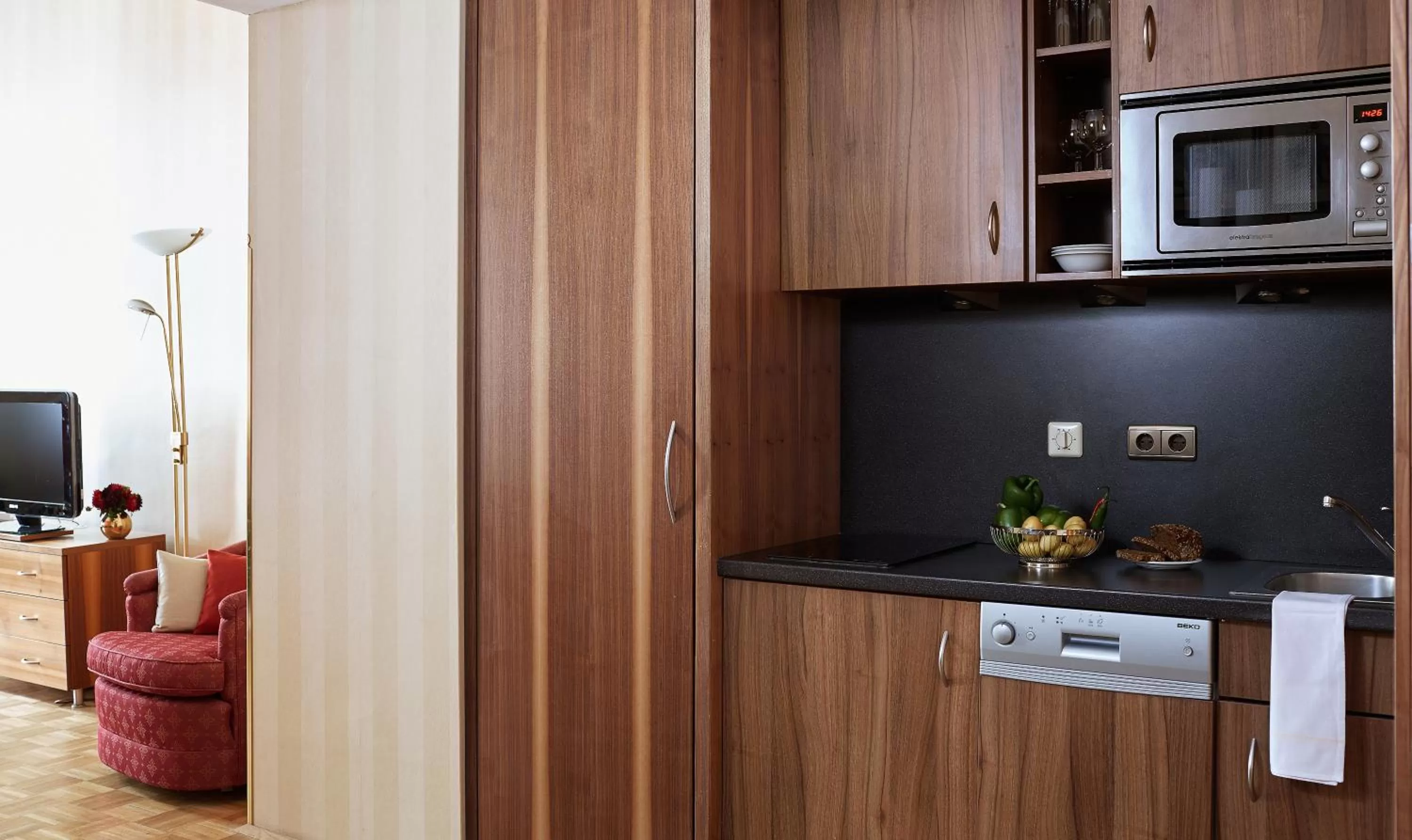 Kitchen or kitchenette in Living Hotel an der Oper