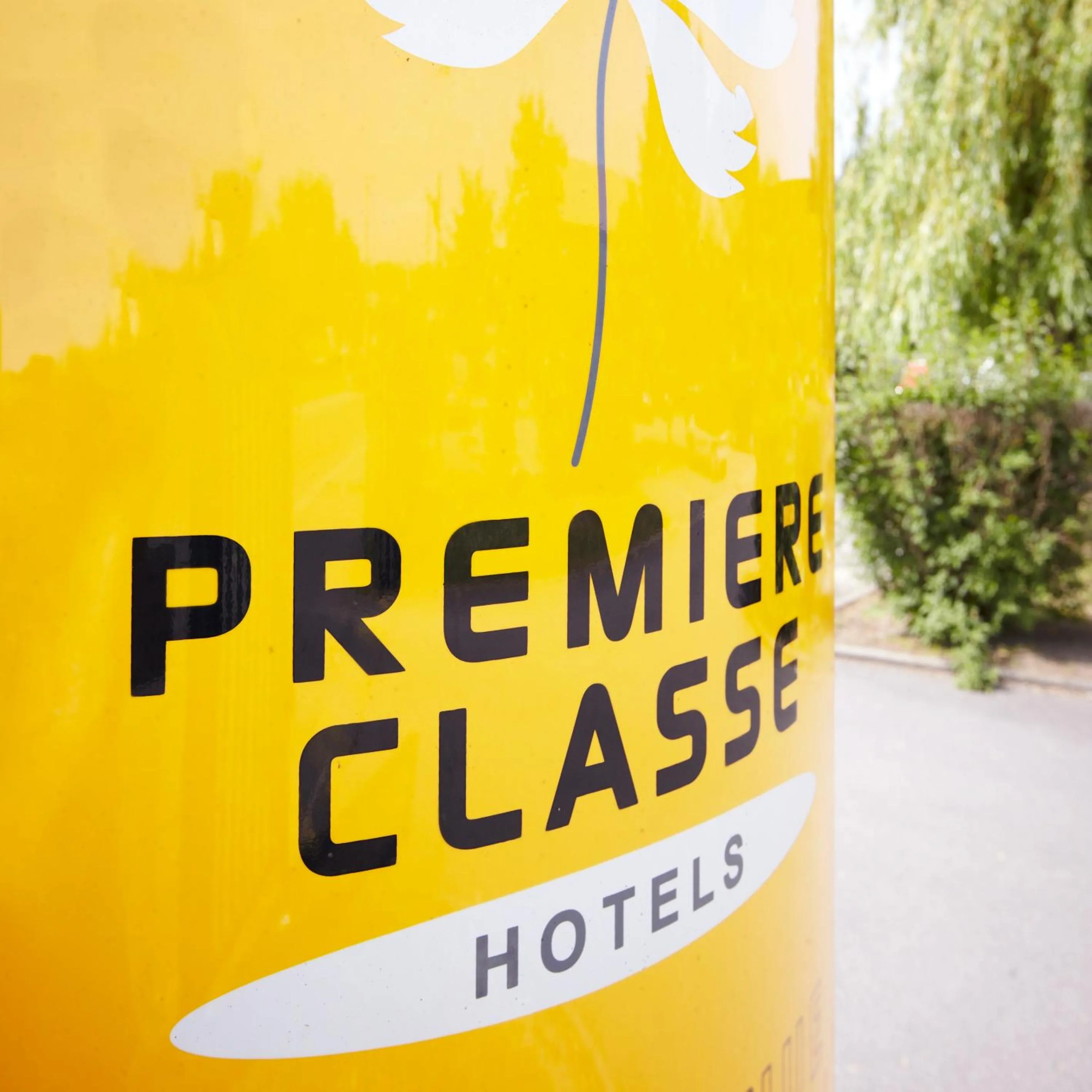 Property logo or sign in Premiere Classe Lyon Sud - Chasse Sur Rhône
