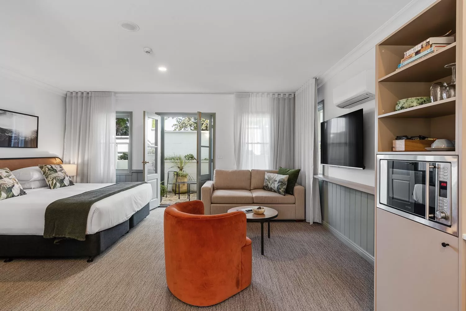 Bedroom, Bed in Wildes Hotel Kangaroo Valley