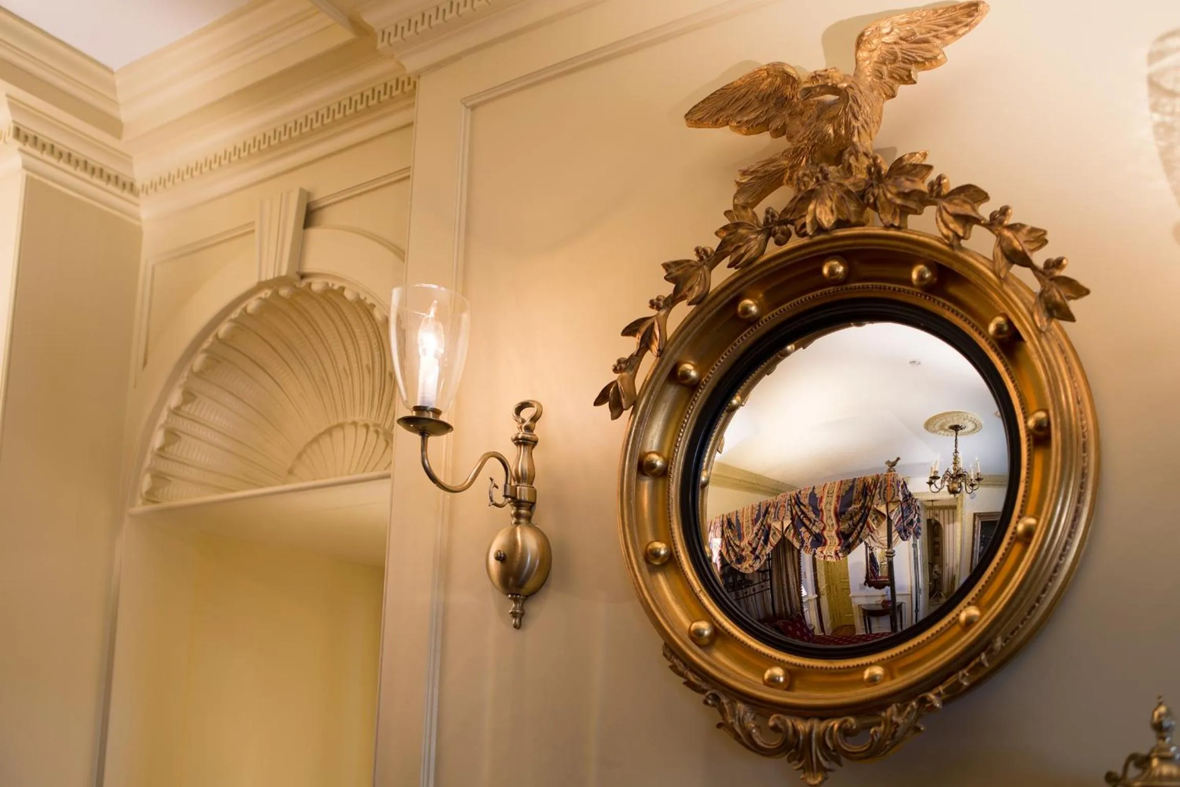 Bedroom in The Chanler at Cliff Walk