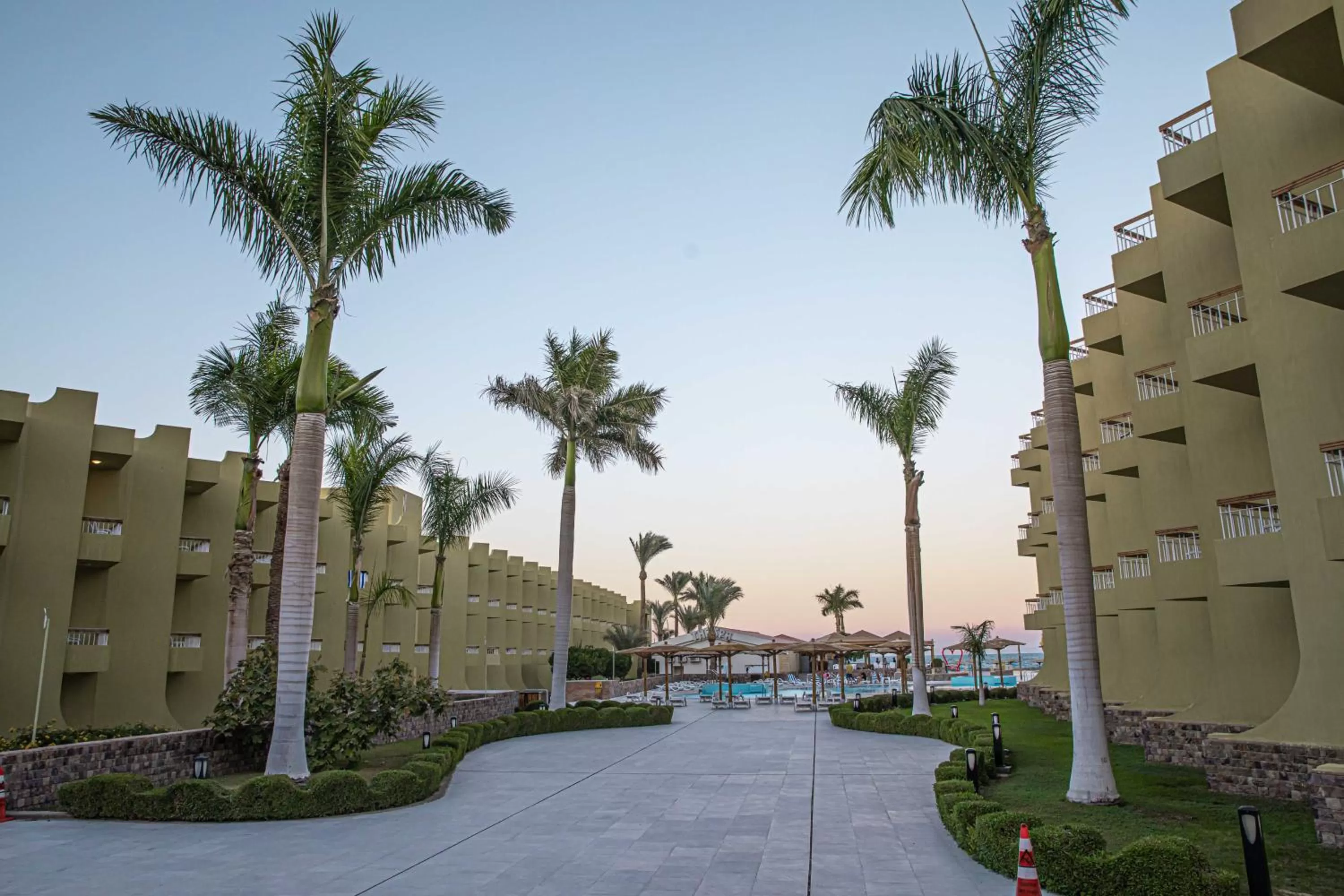 Palm Beach Resort Families and Couples only